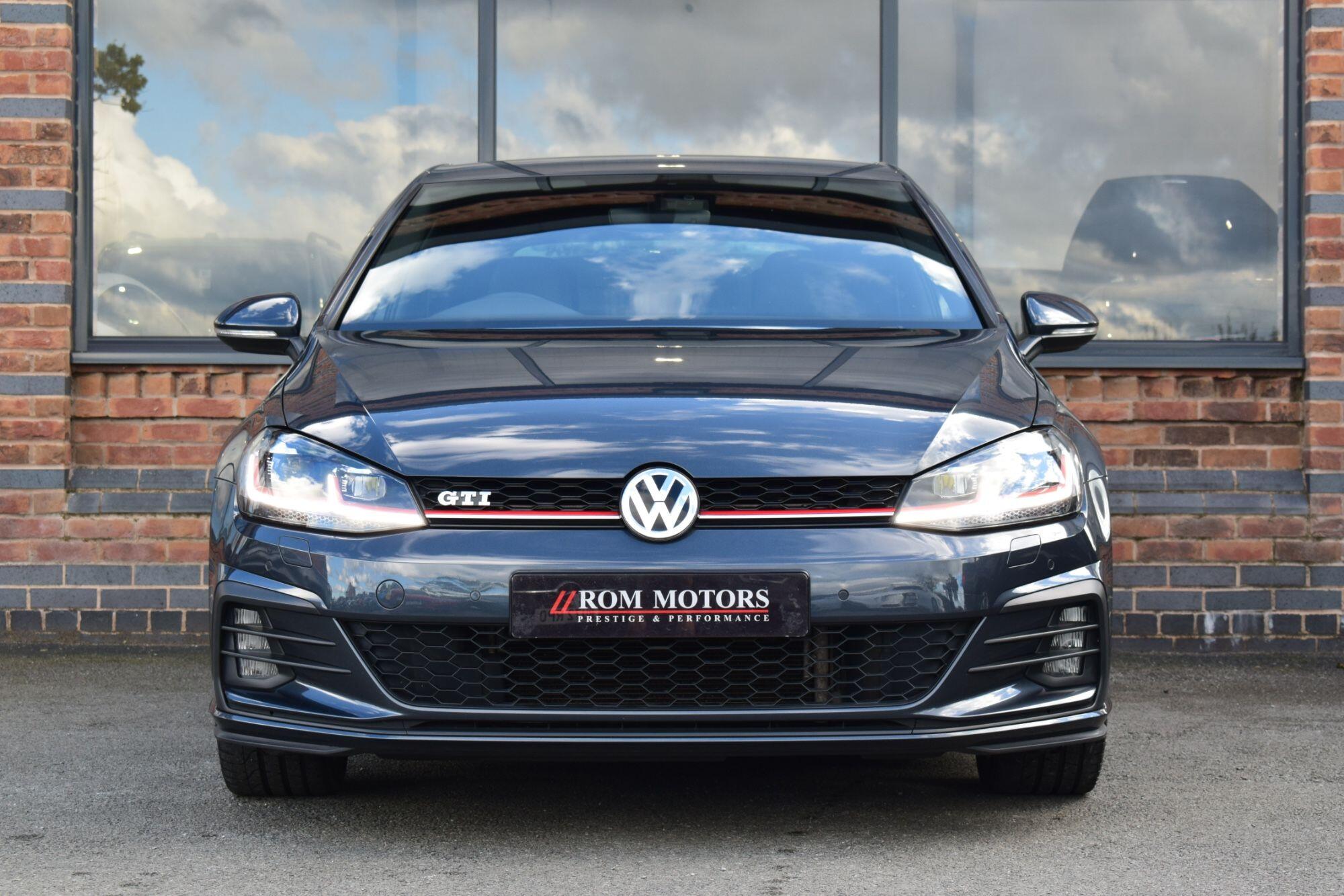 Volkswagen Golf view 42