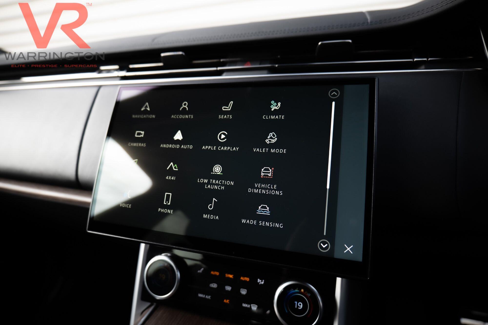 Land Rover Range Rover view 29