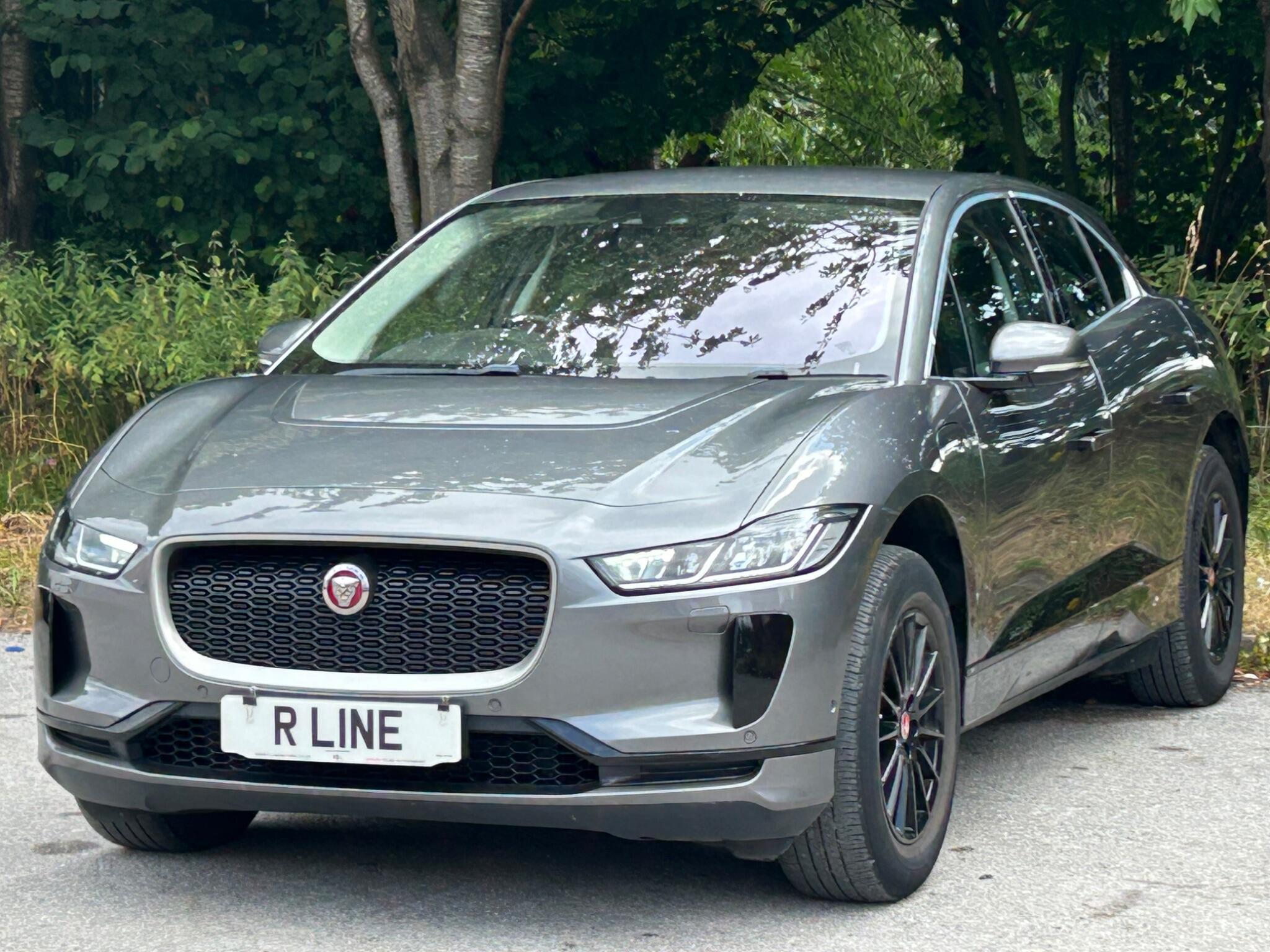 Jaguar I-Pace view 6