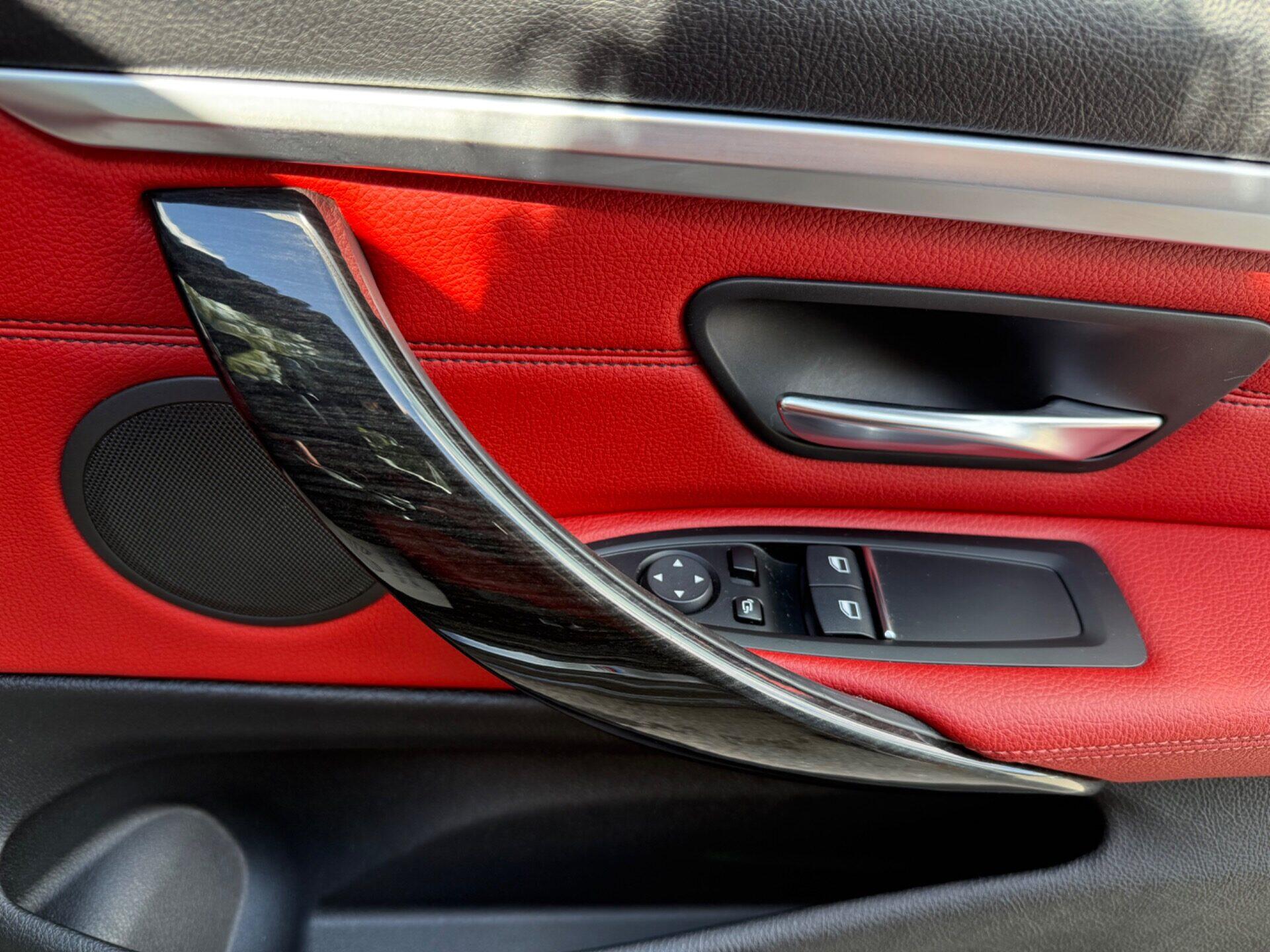 BMW 4 Series view 30
