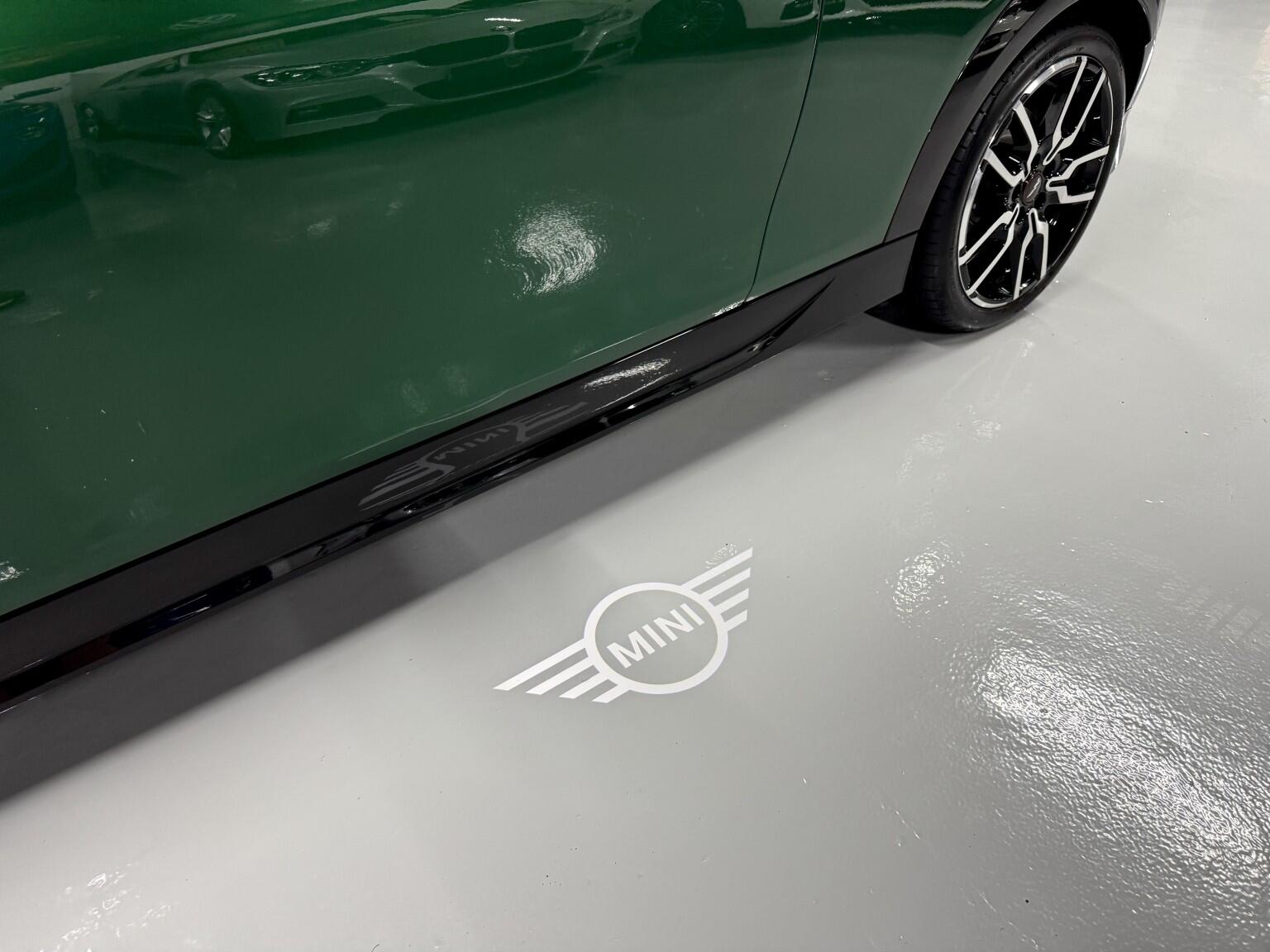 Mini Cooper Cooper view 20