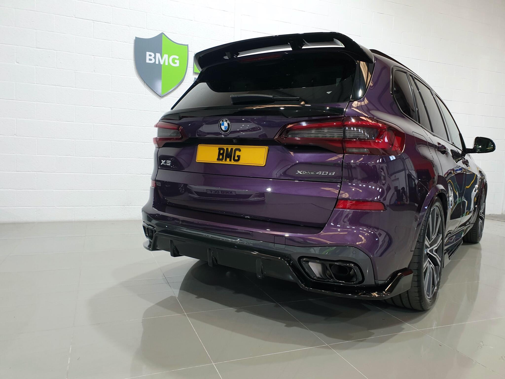 BMW X5 view 20