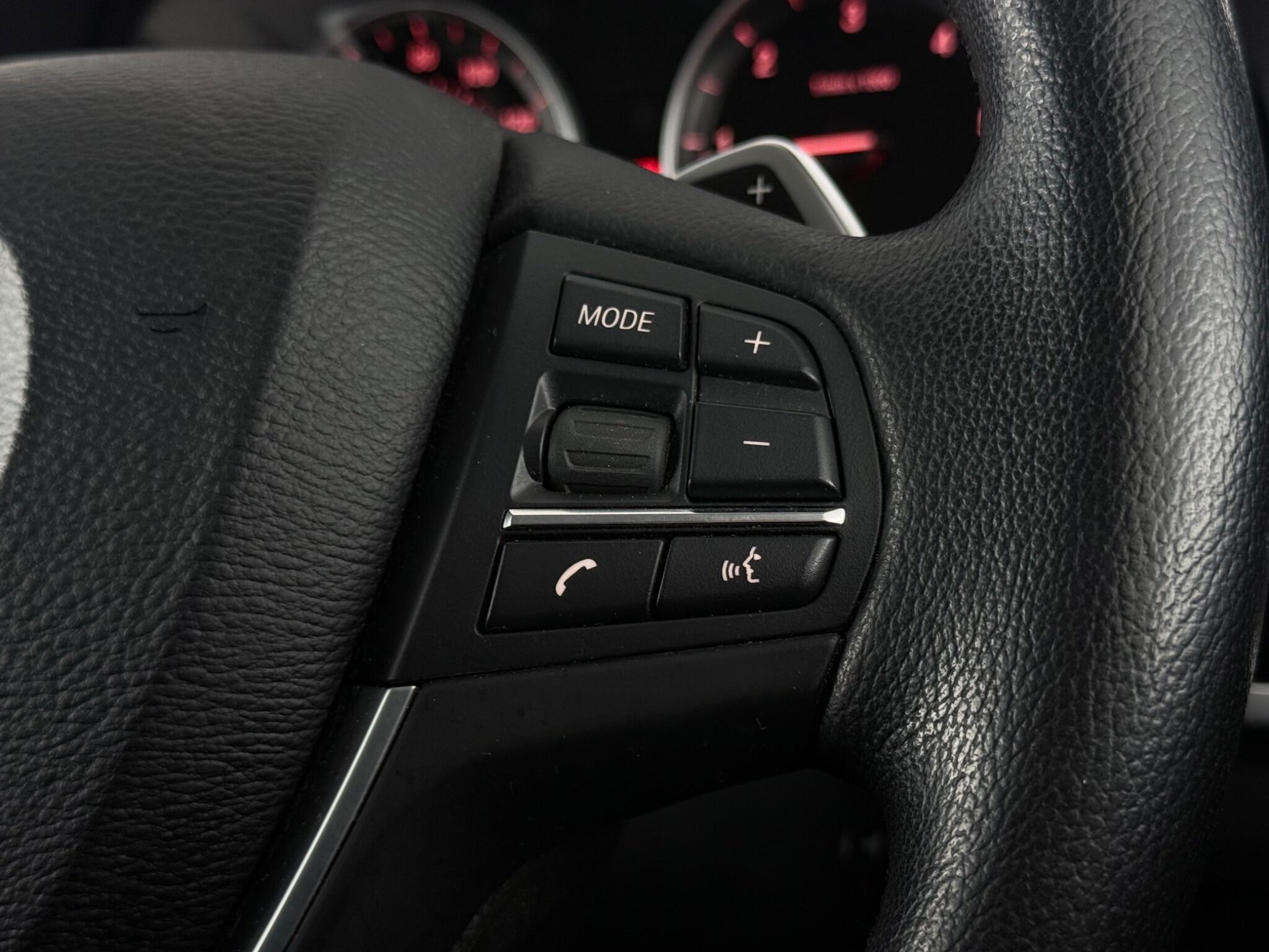BMW X3 view 16