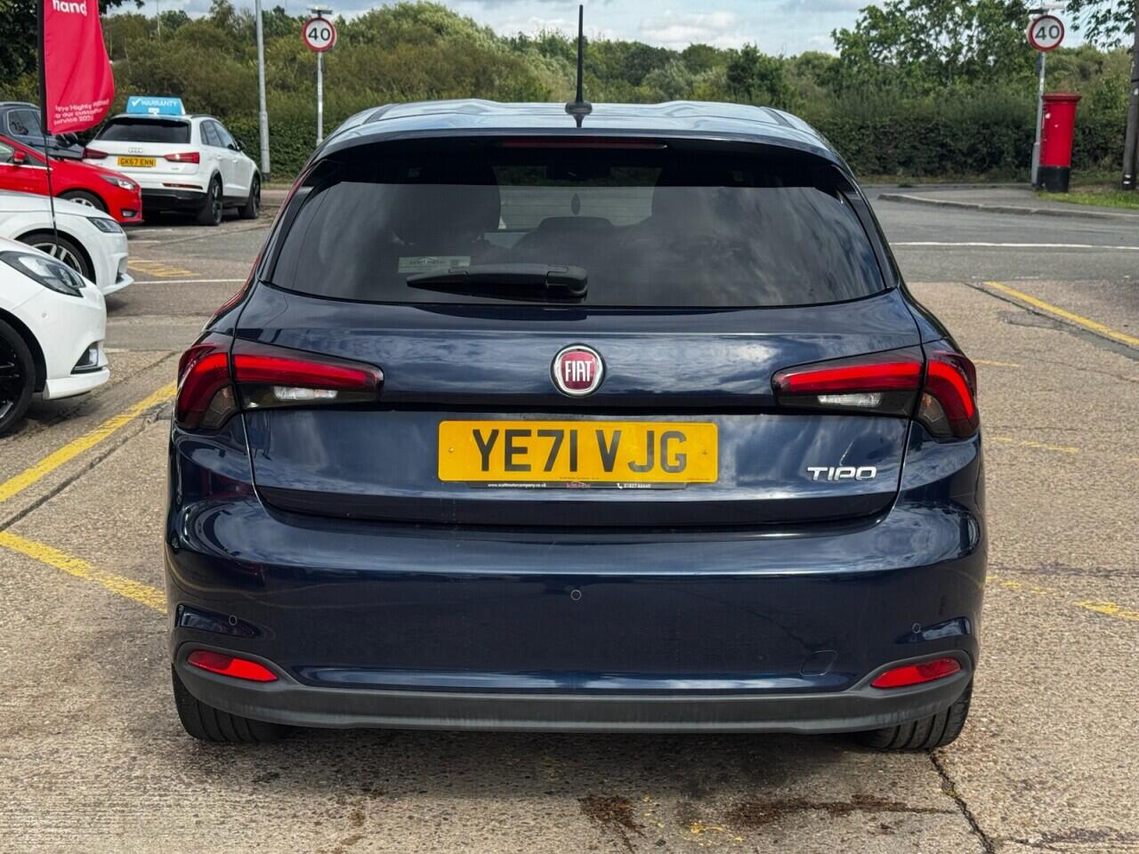 Fiat Tipo view 14