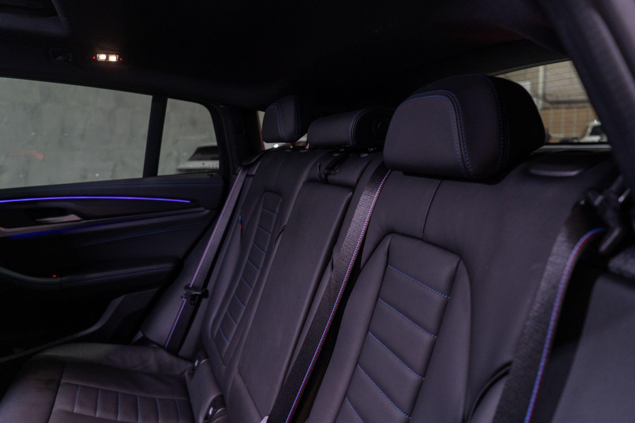 BMW X4 view 17
