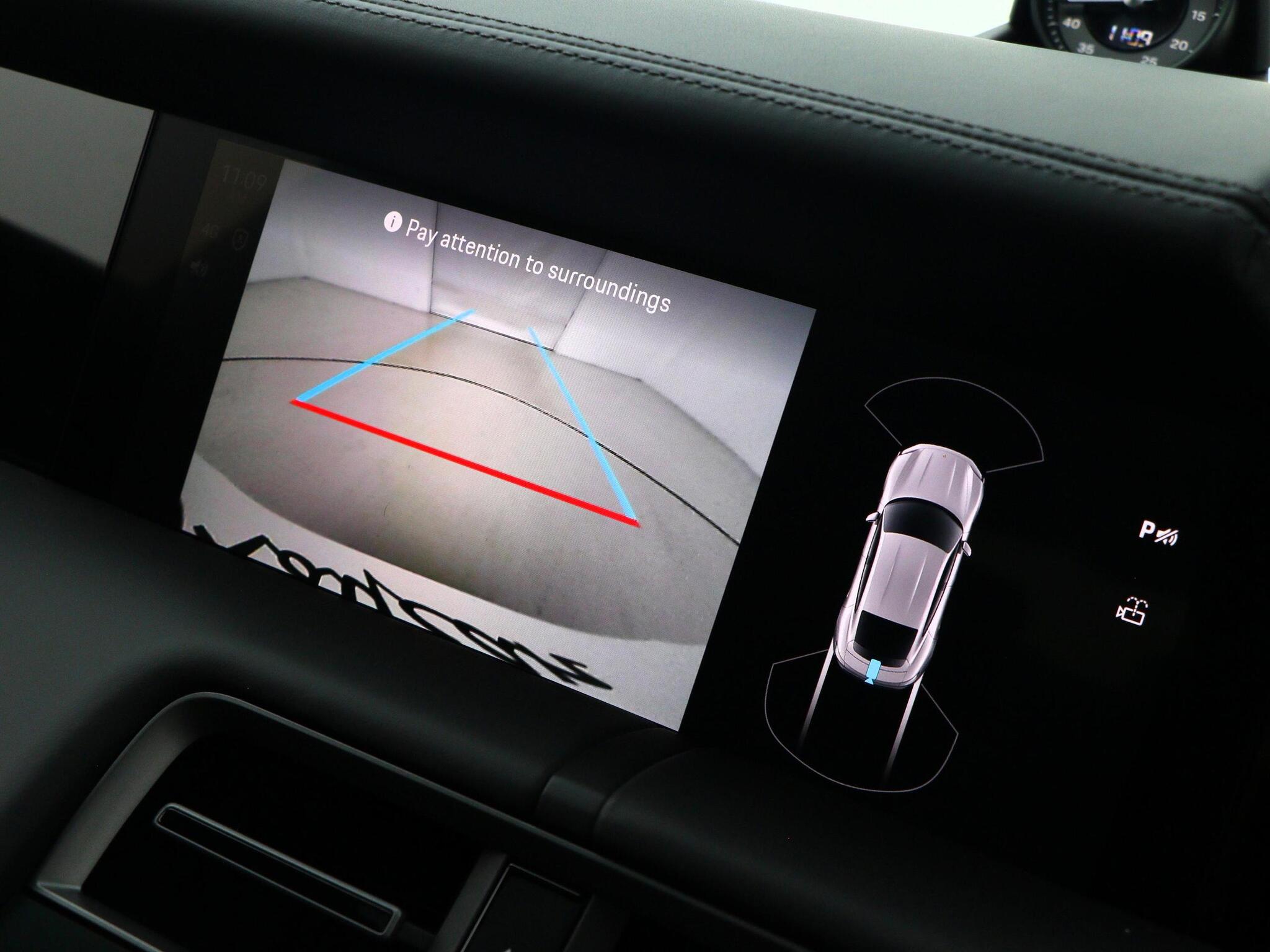 Porsche Taycan view 45