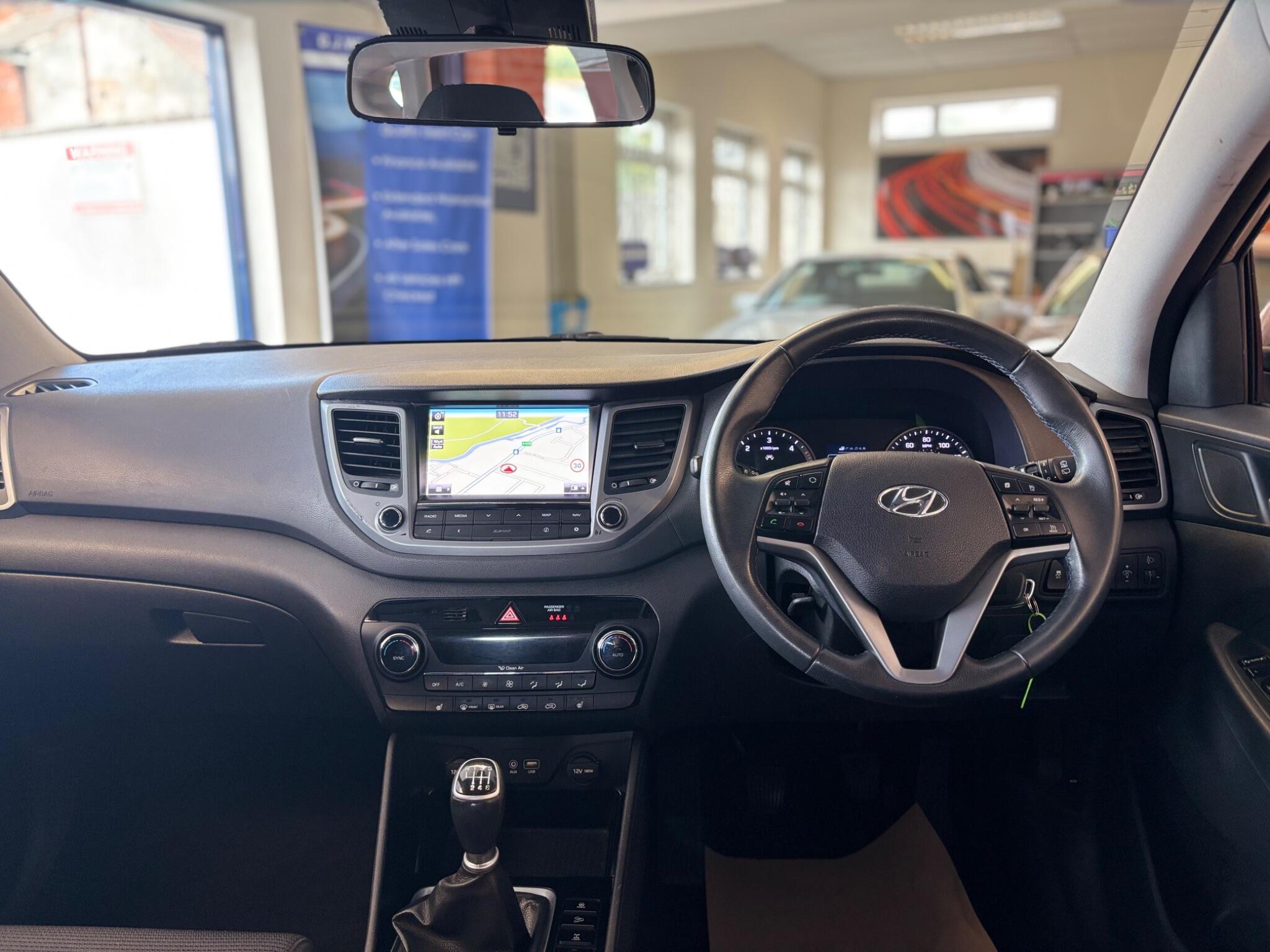 Hyundai Tucson view 29