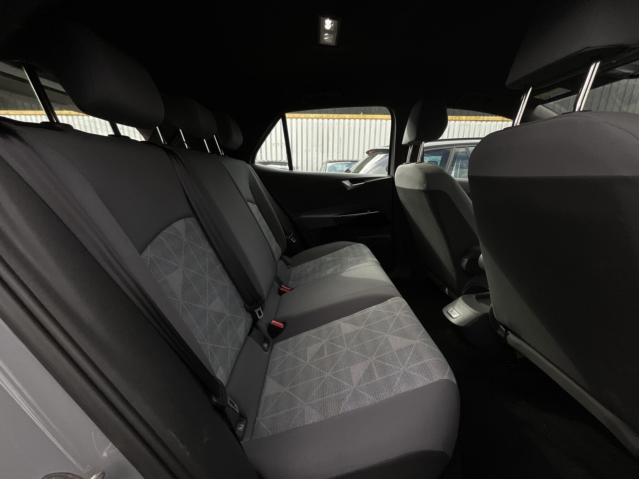 Volkswagen ID.3 view 12