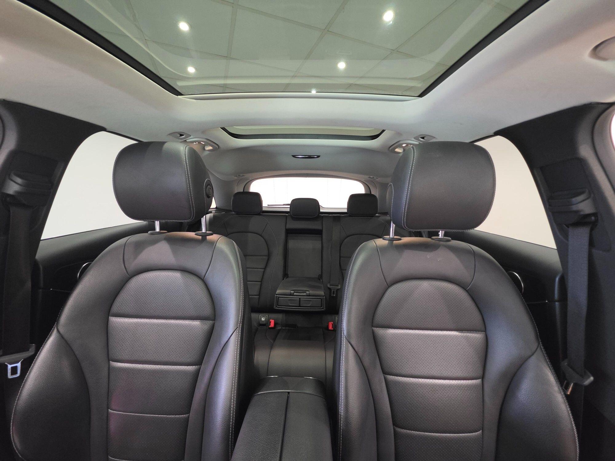 Mercedes-Benz GLC view 17
