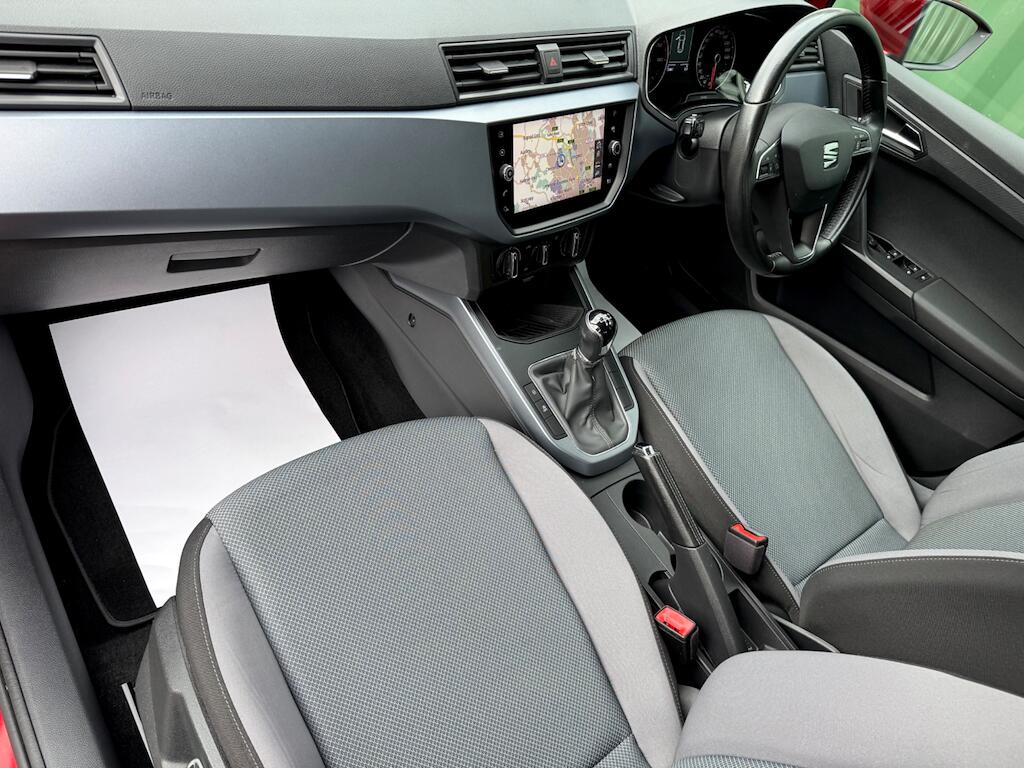 Seat Arona view 4