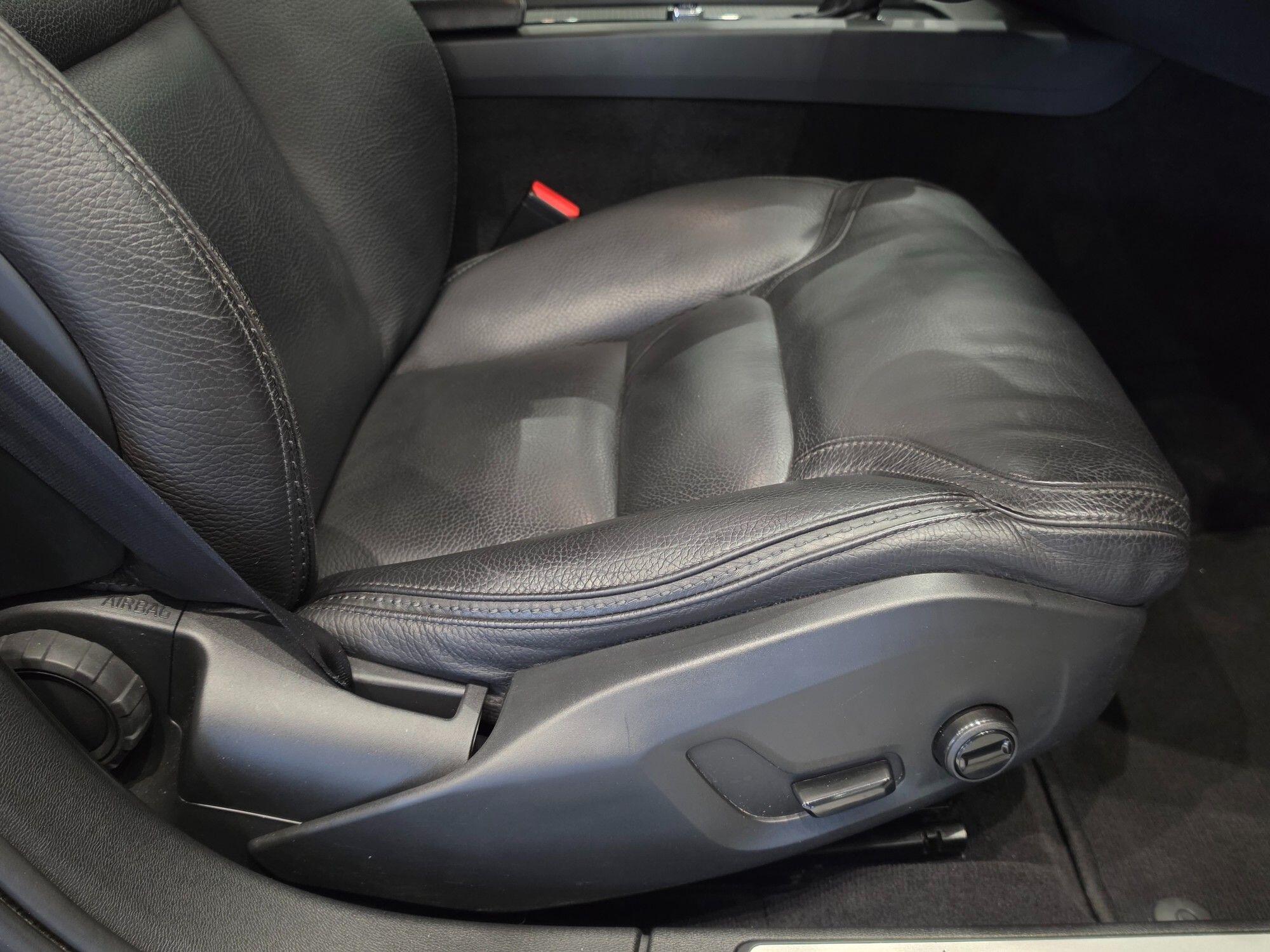Volvo V60 Cross Country view 20