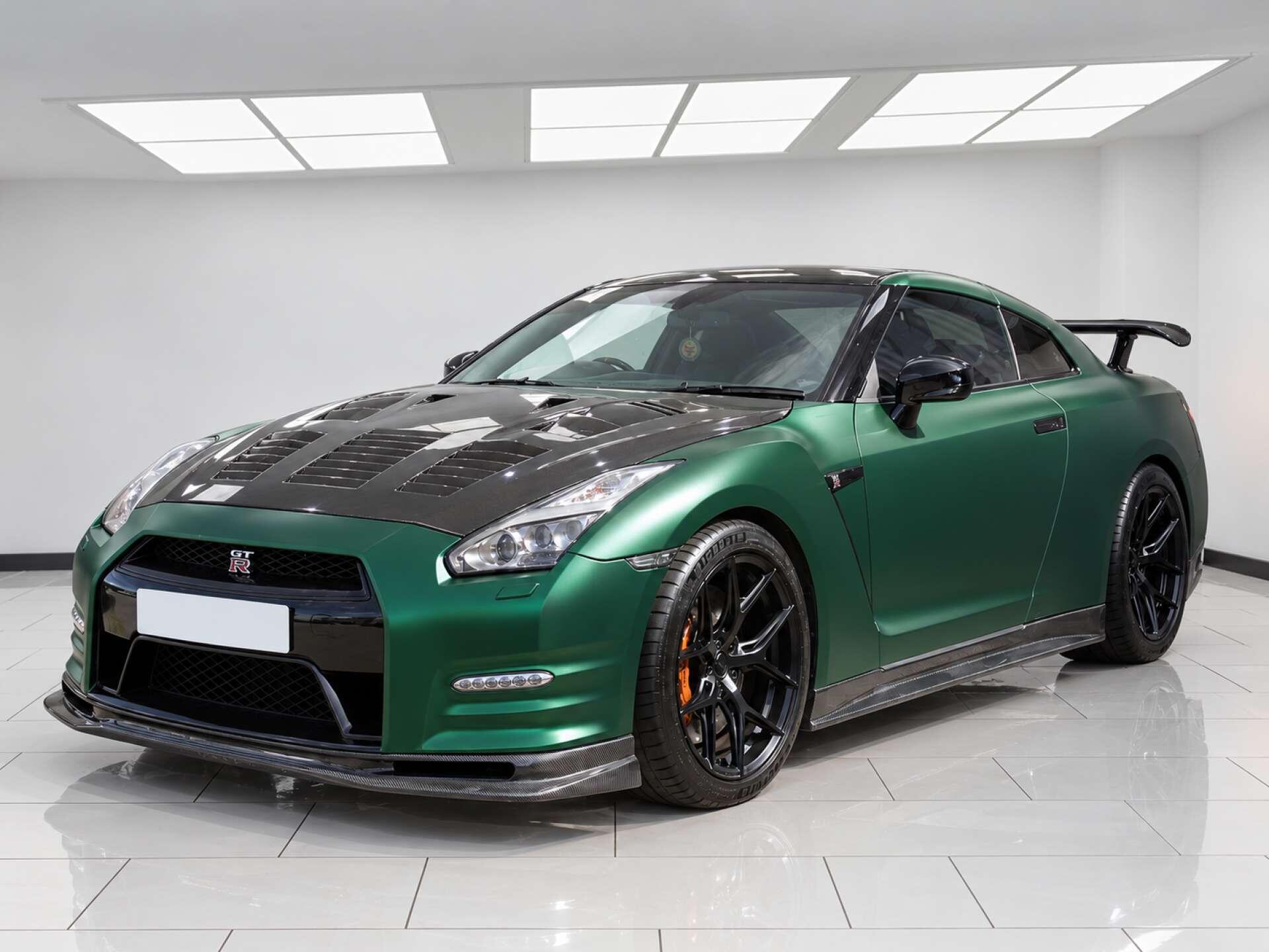 Nissan GT-R