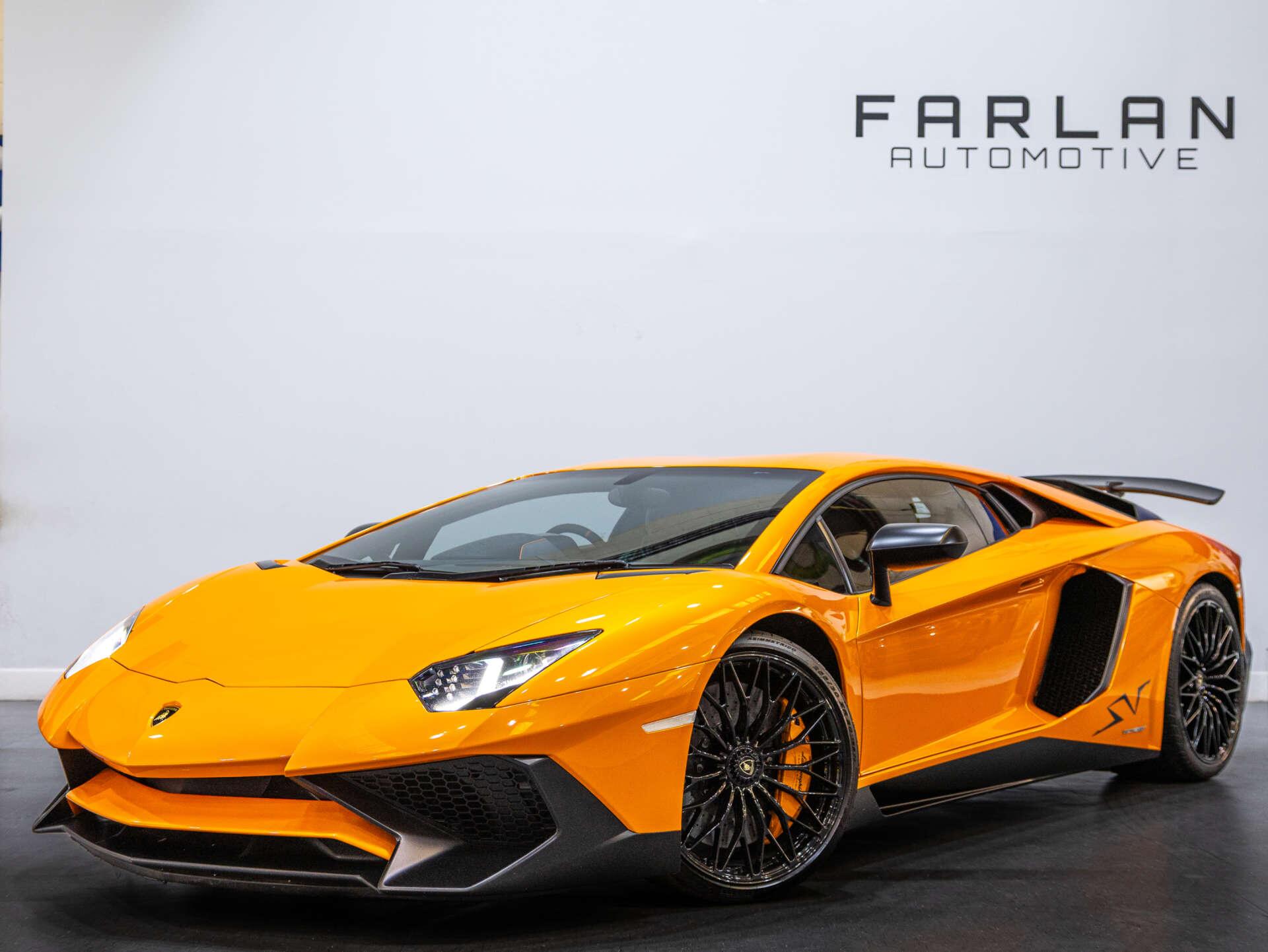 Lamborghini Aventador view 3