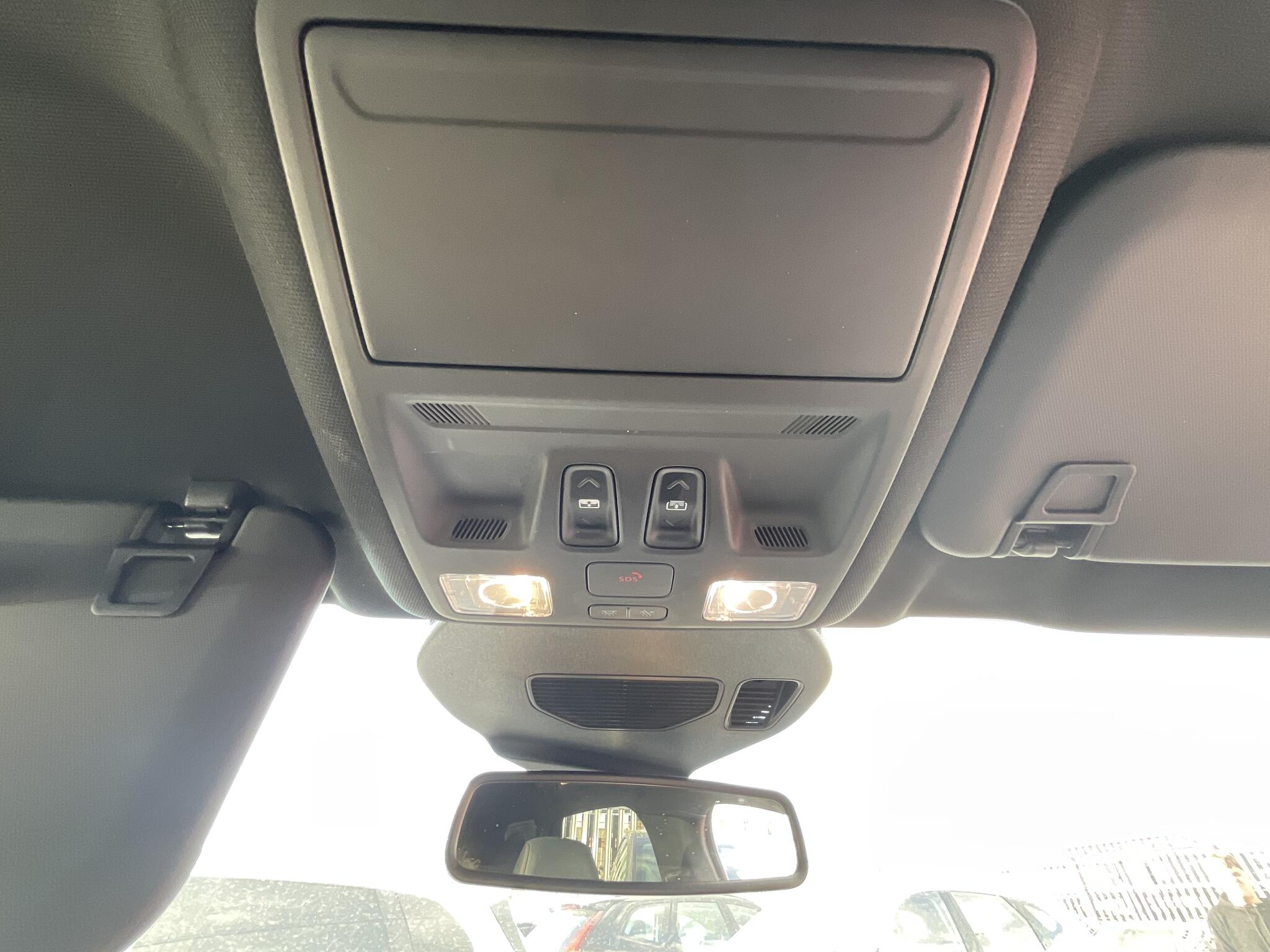Ford Kuga view 34