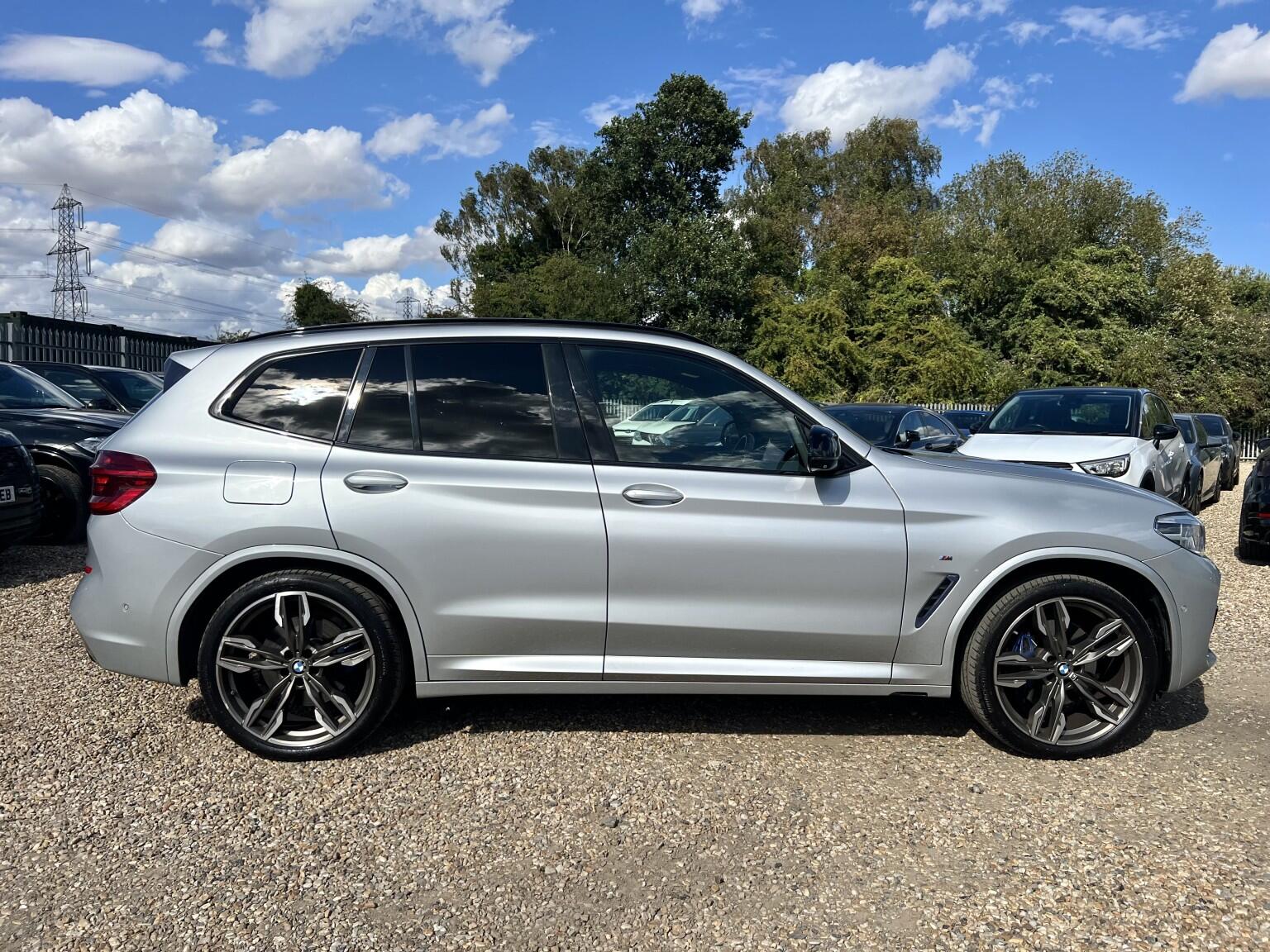 BMW X3 view 2