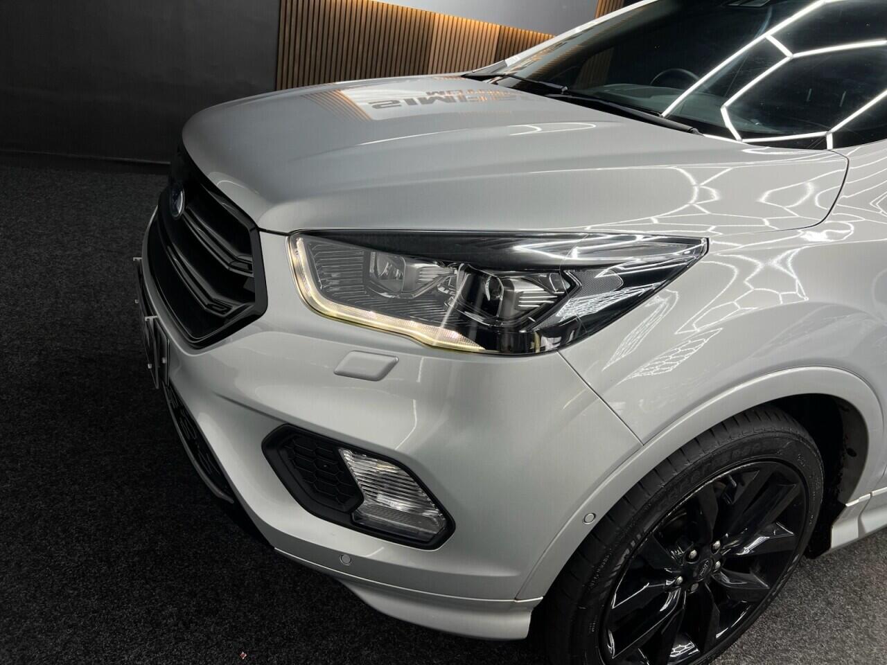 Ford Kuga view 22