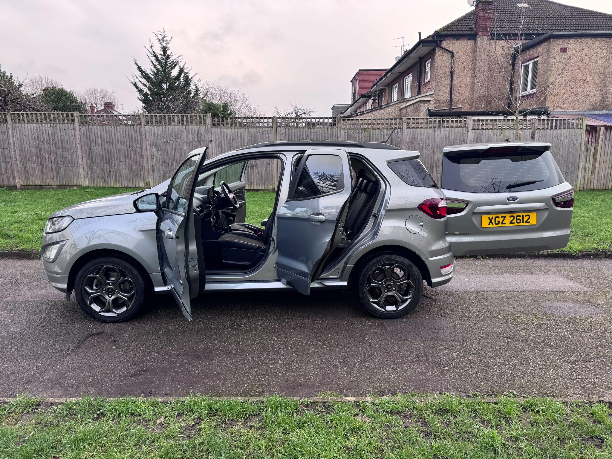 2022 Ford EcoSport 1.0T EcoBoost ST-Line Euro 6 (s/s) 5dr • 7,000 miles image 35