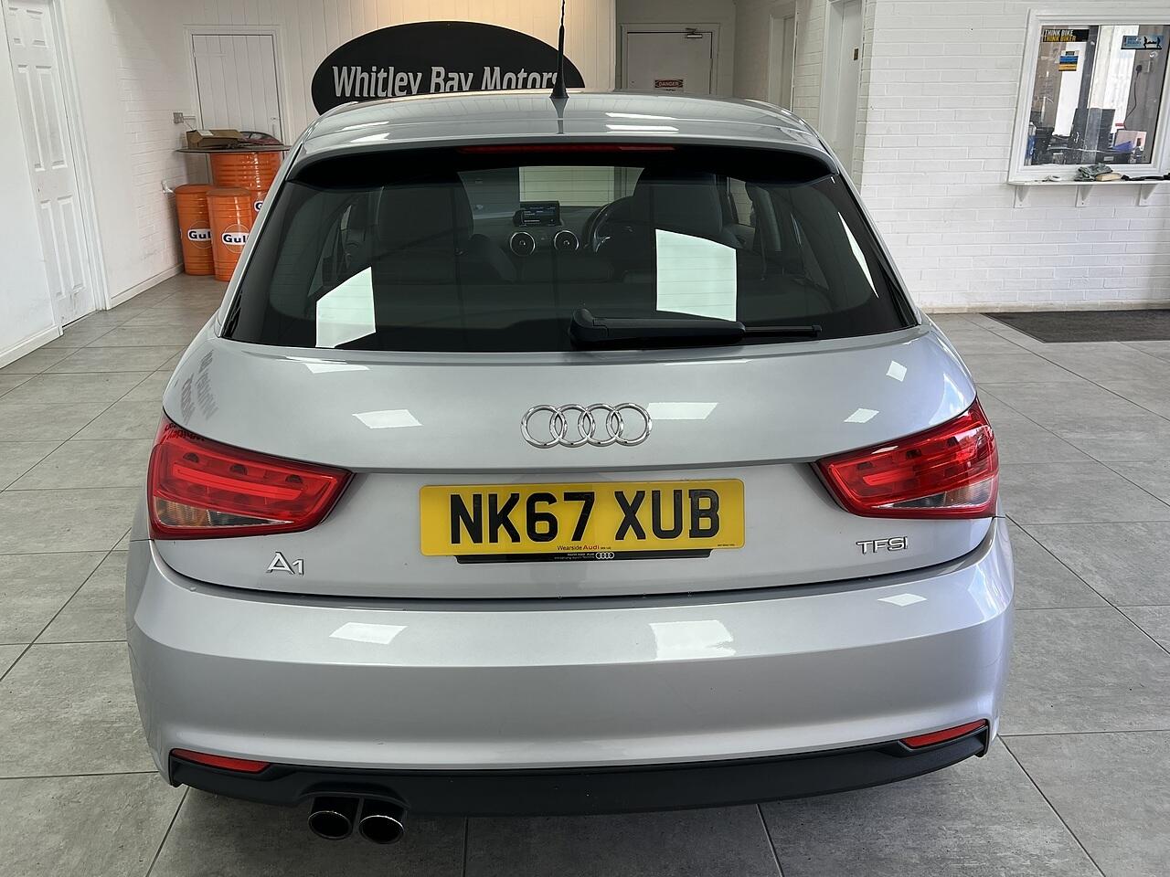 Audi A1 view 4