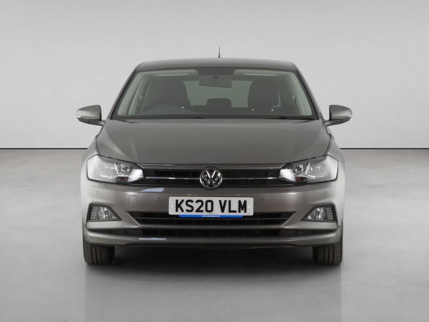 Volkswagen Polo view 5