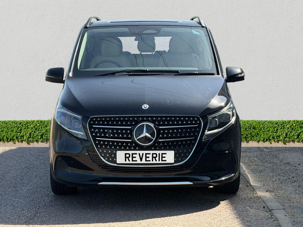 Mercedes-Benz V Class view 2