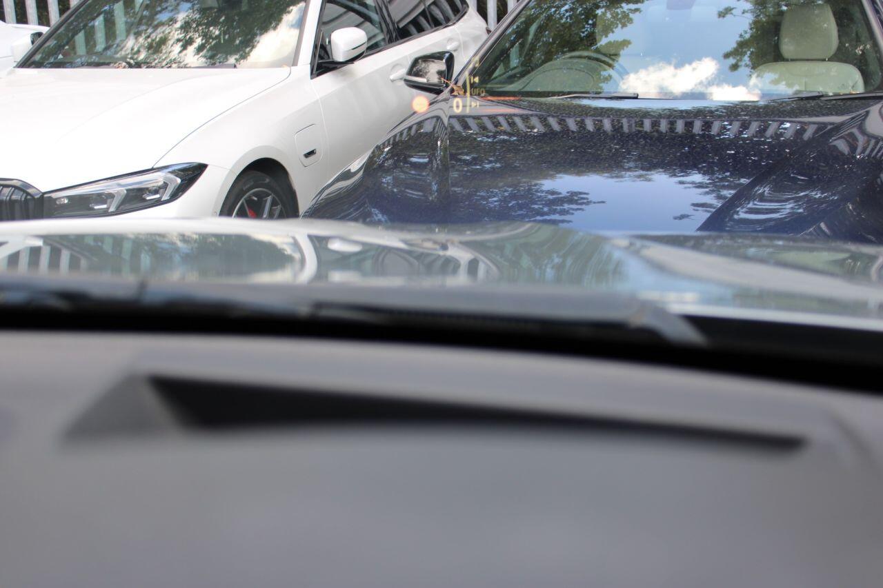 BMW X5 view 32