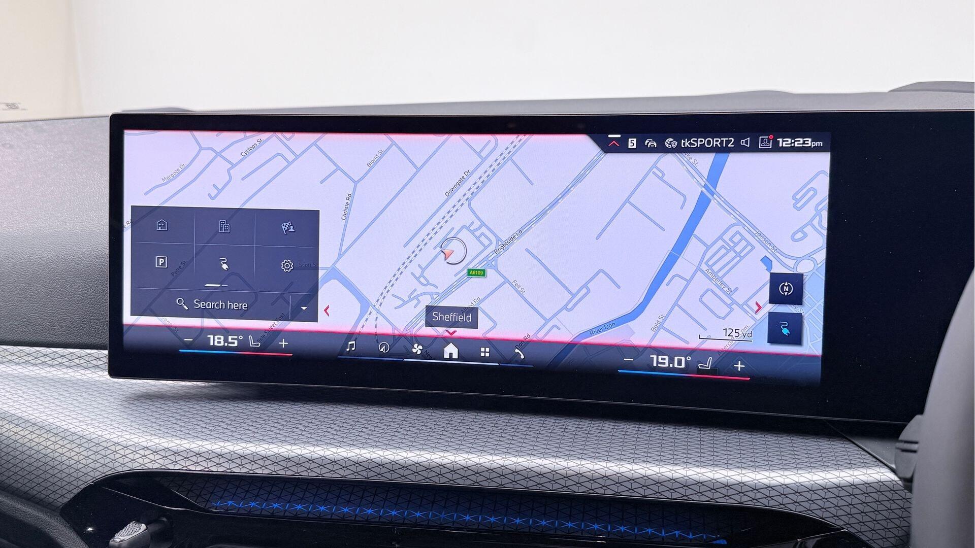 BMW I4 view 23