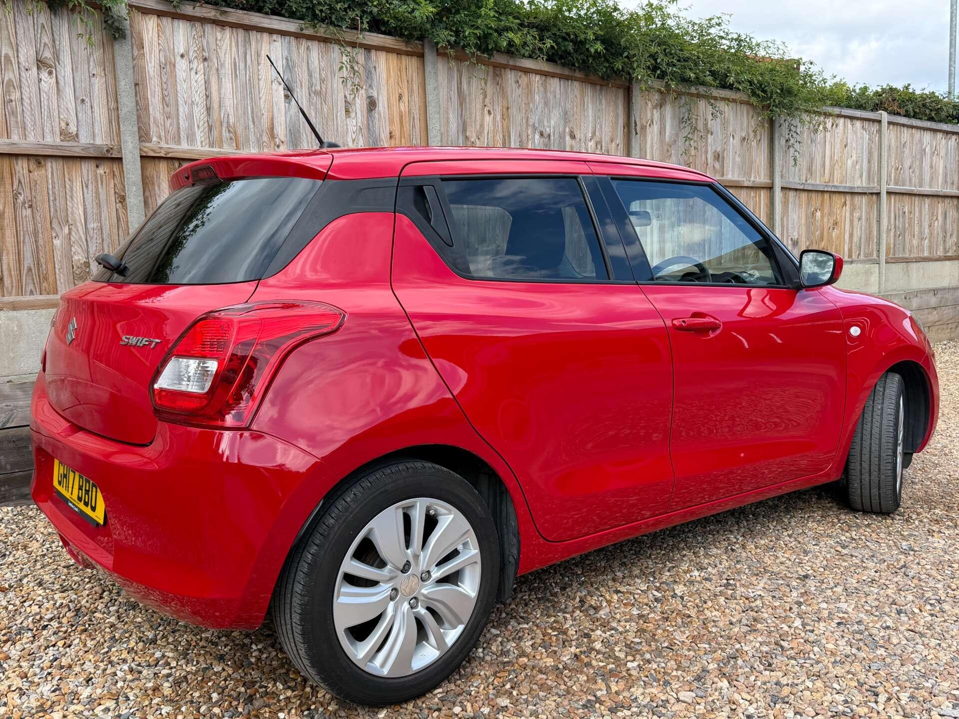 Suzuki Swift view 13