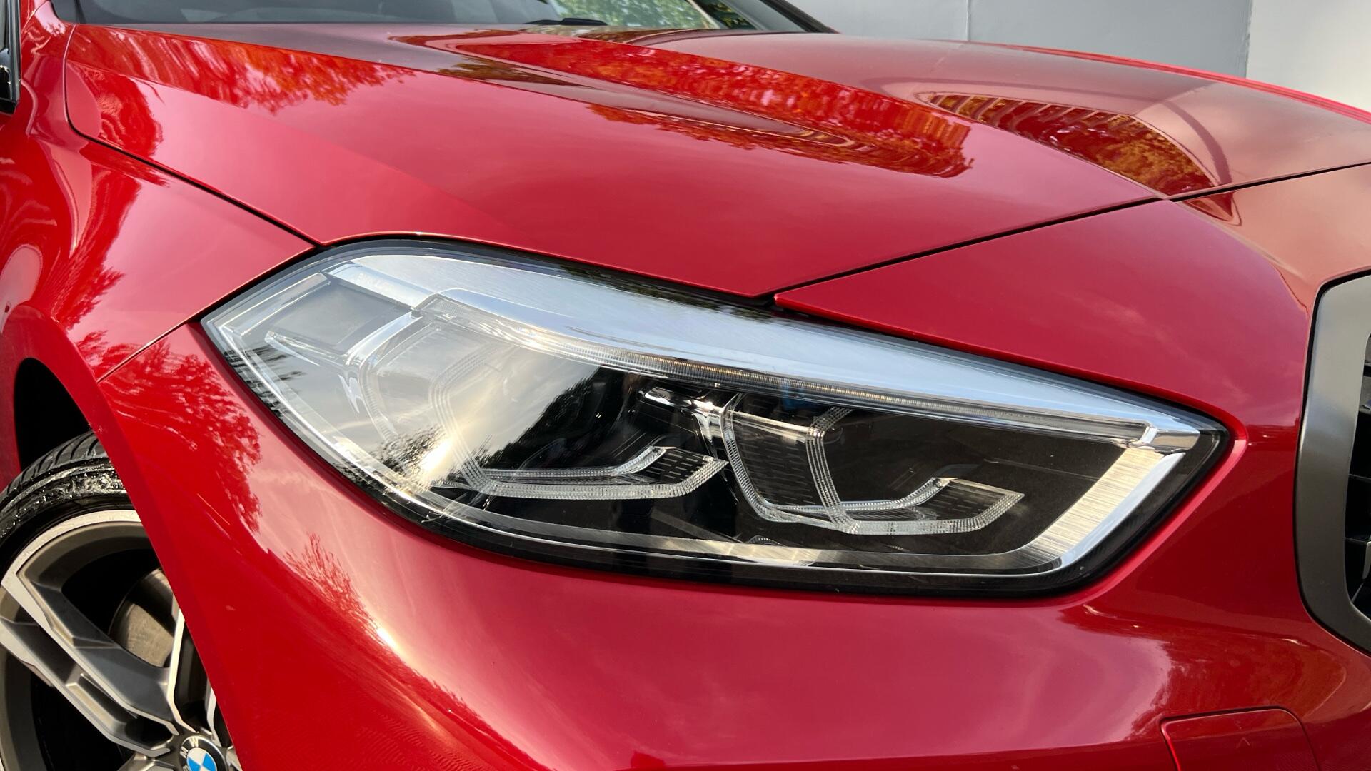 BMW 1 Series view 23