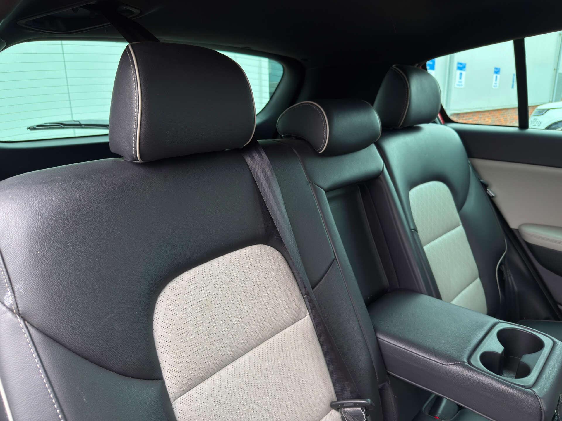 Kia Sportage view 16