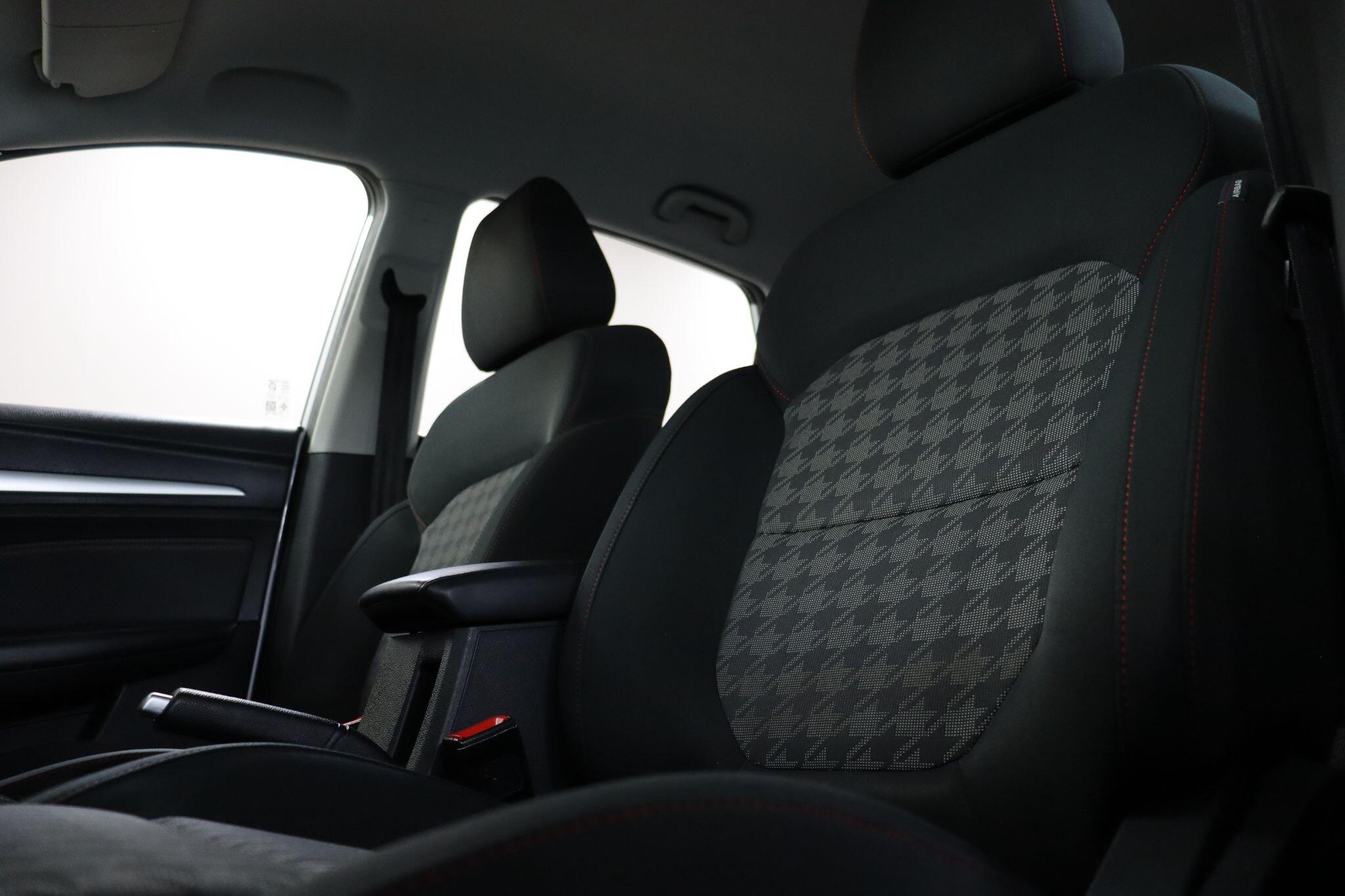 MG MG ZS view 35
