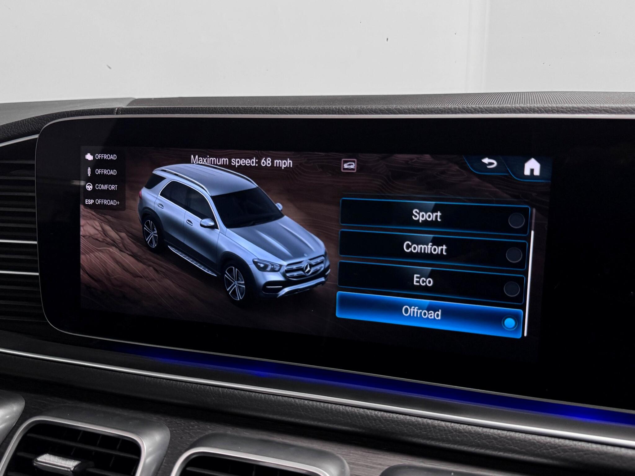 Mercedes-Benz GLE view 73