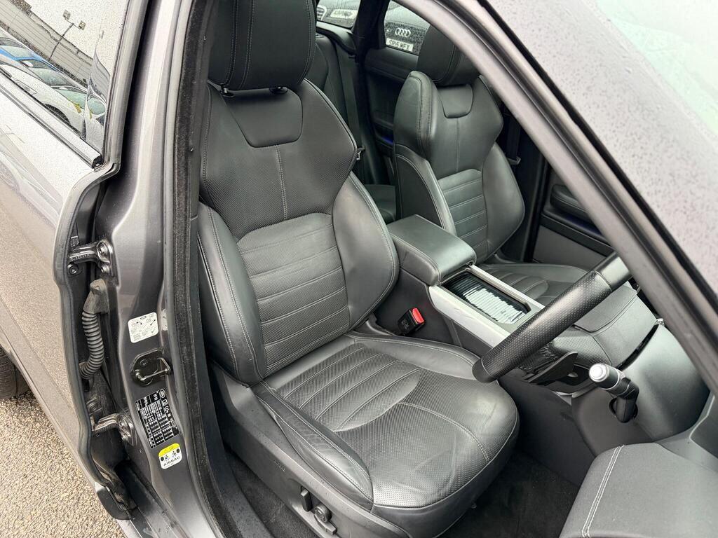 Land Rover Range Rover Evoque view 17