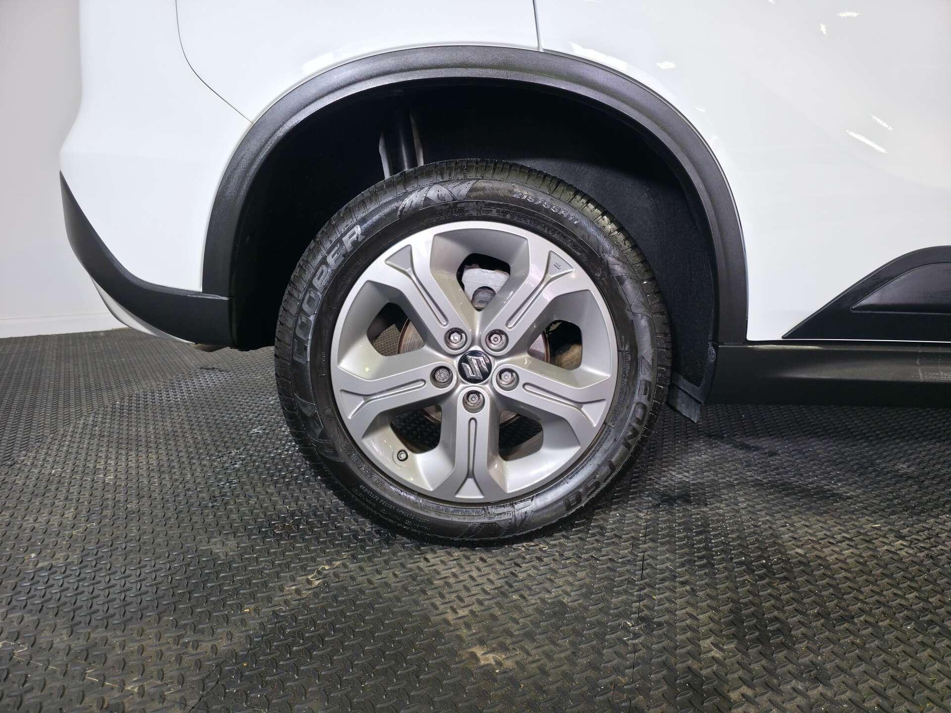 Suzuki Vitara view 62