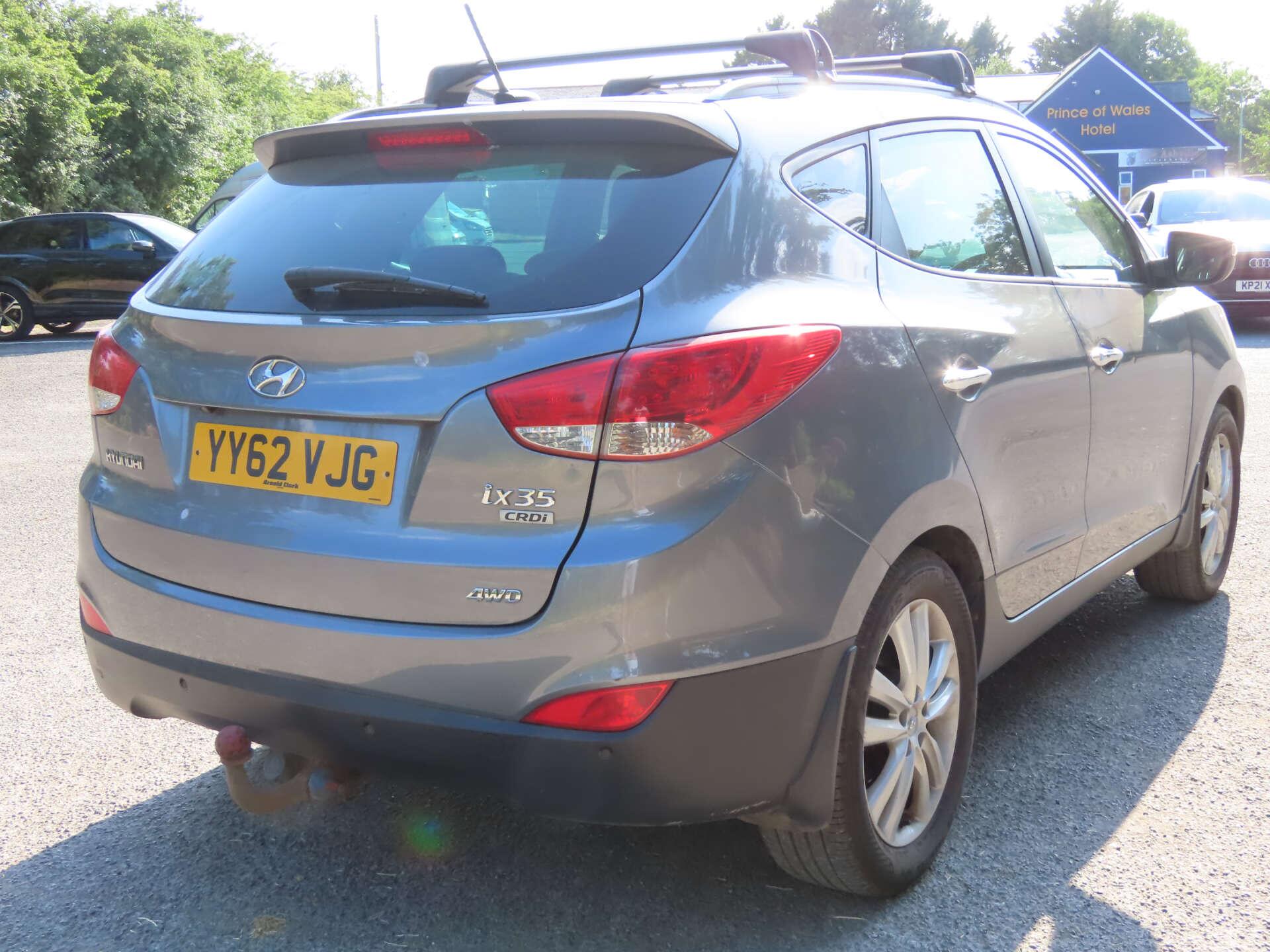 Hyundai Ix35 view 5