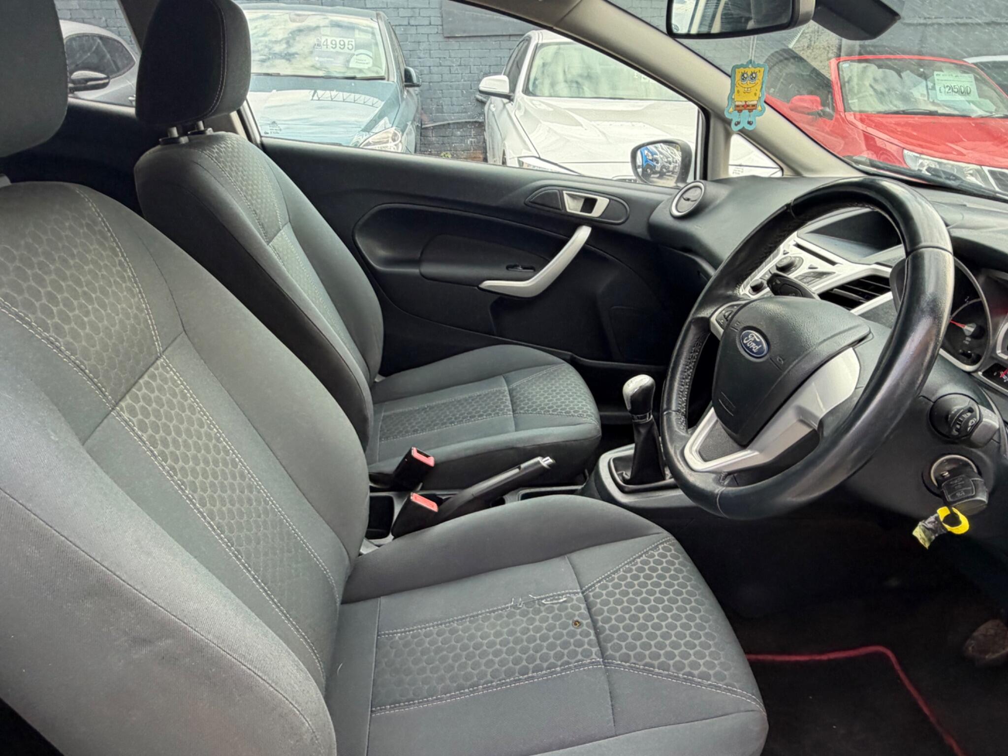Ford Fiesta view 10