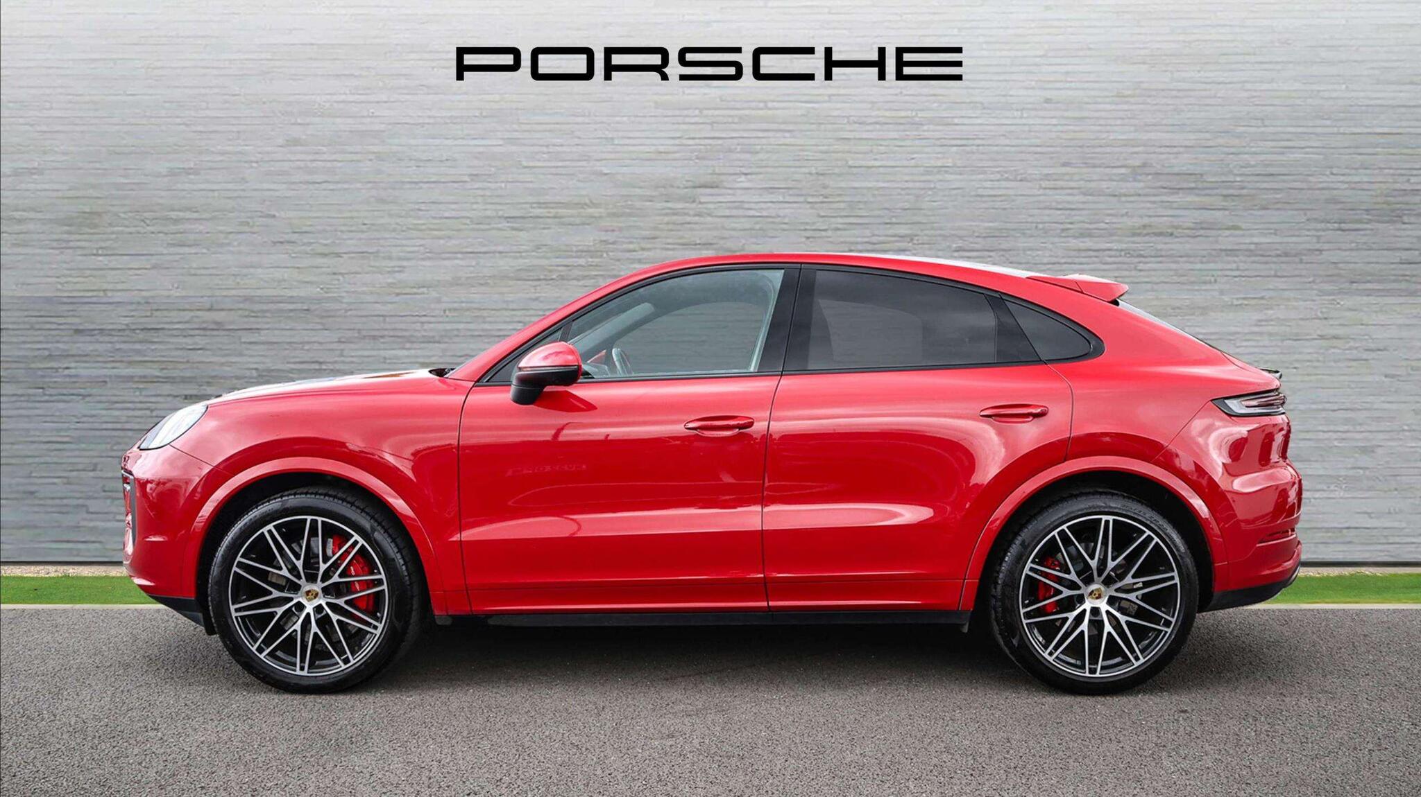 Porsche Cayenne view 14
