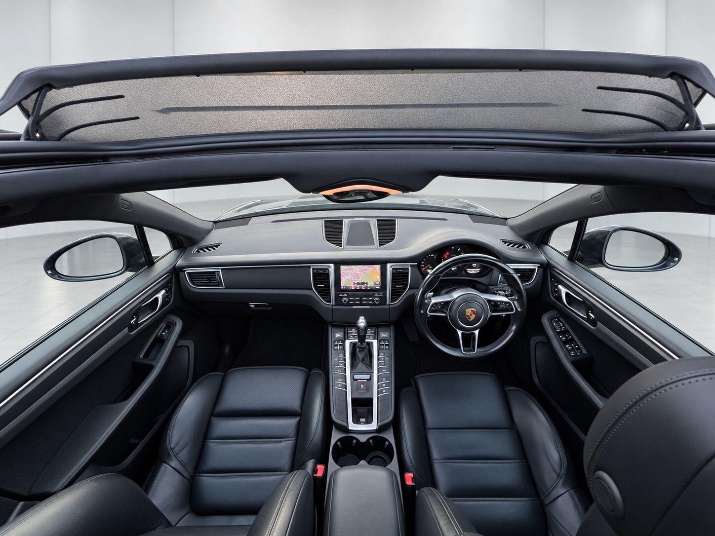 Porsche Macan view 2
