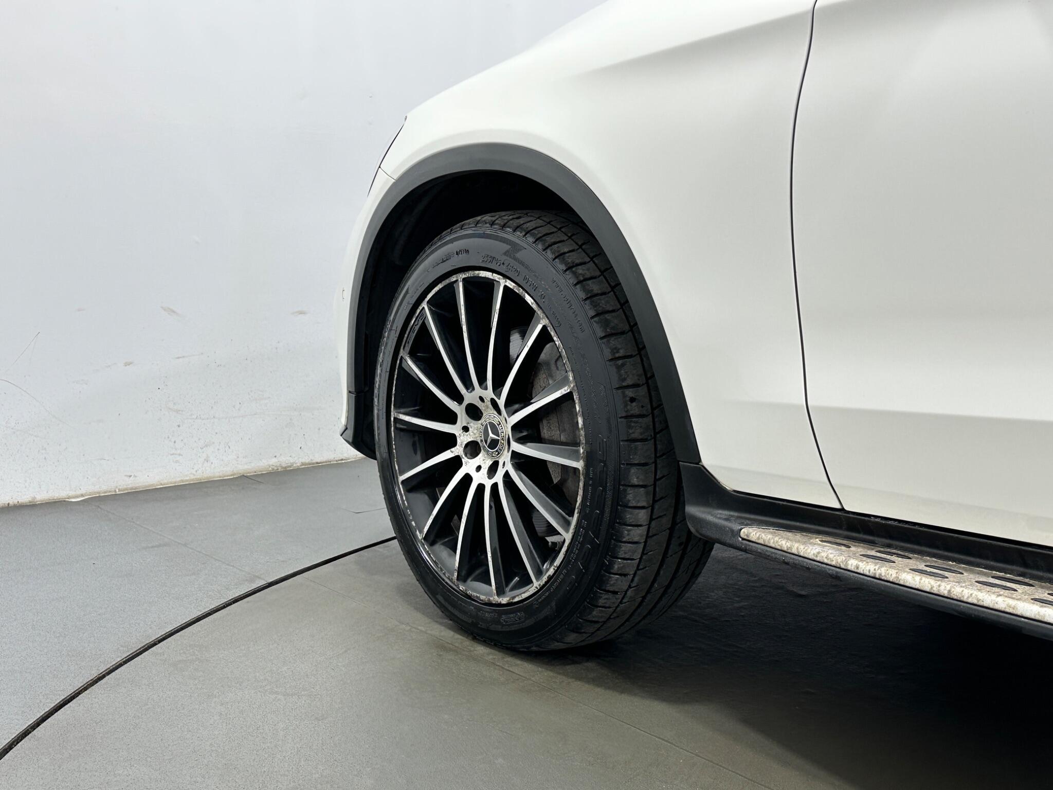 Mercedes-Benz GLC view 51
