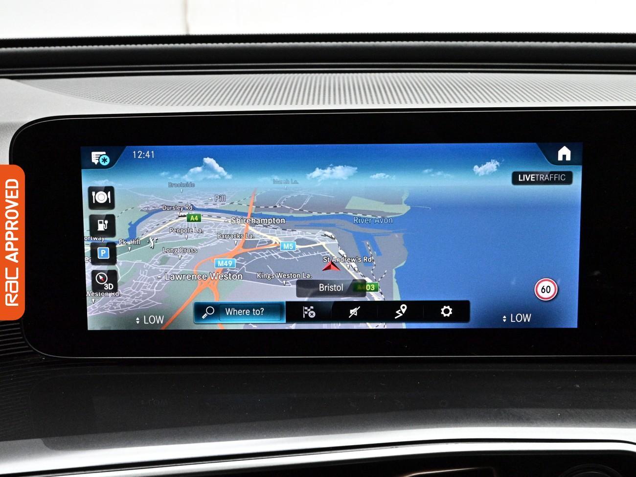 Mercedes-Benz Eqc view 3
