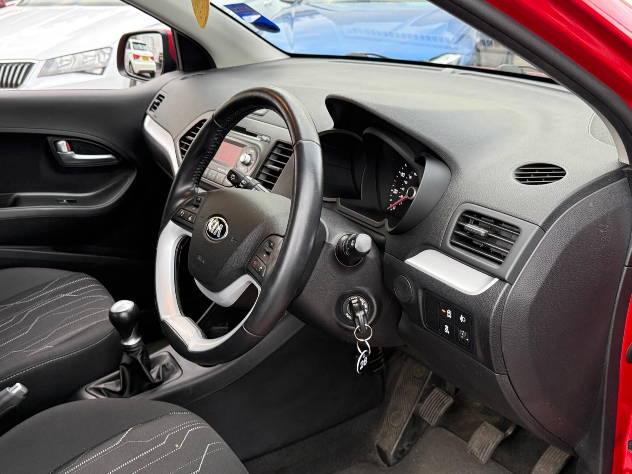 Kia Picanto - Image 30