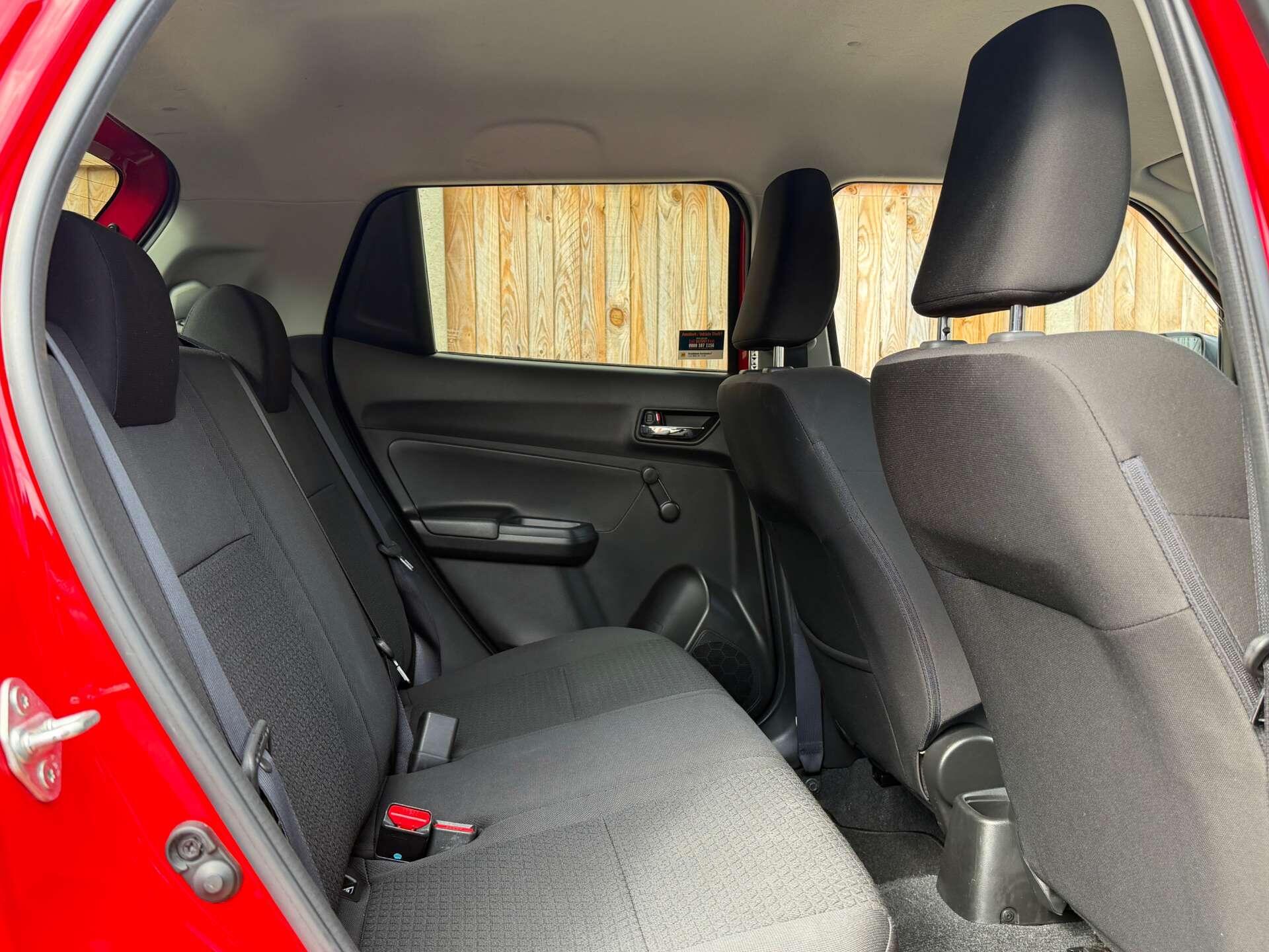 Suzuki Swift view 18