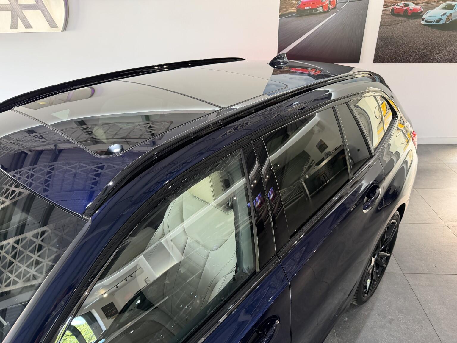 BMW 3 Series view 4