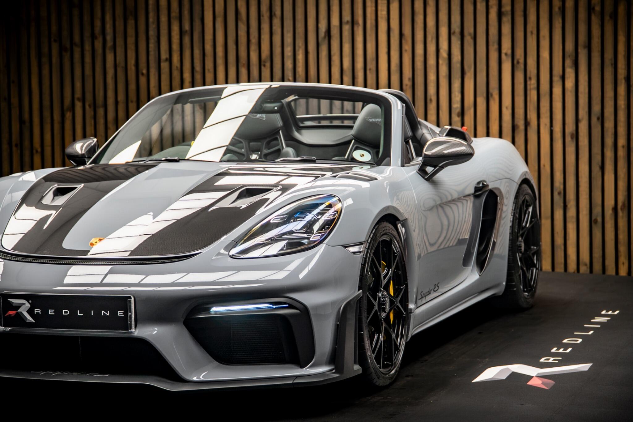 Porsche 718 Spyder view 14