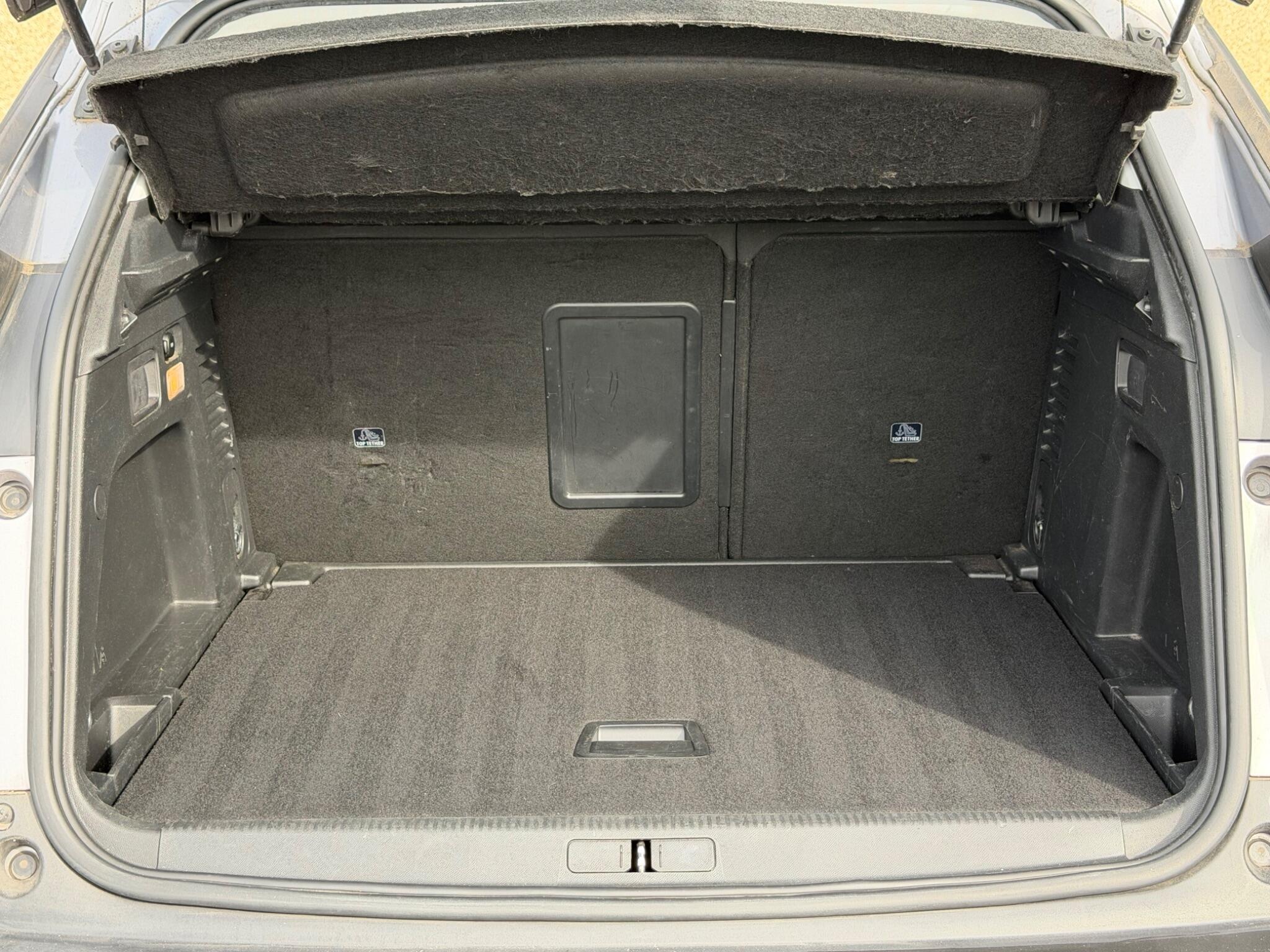 Peugeot 3008 view 27
