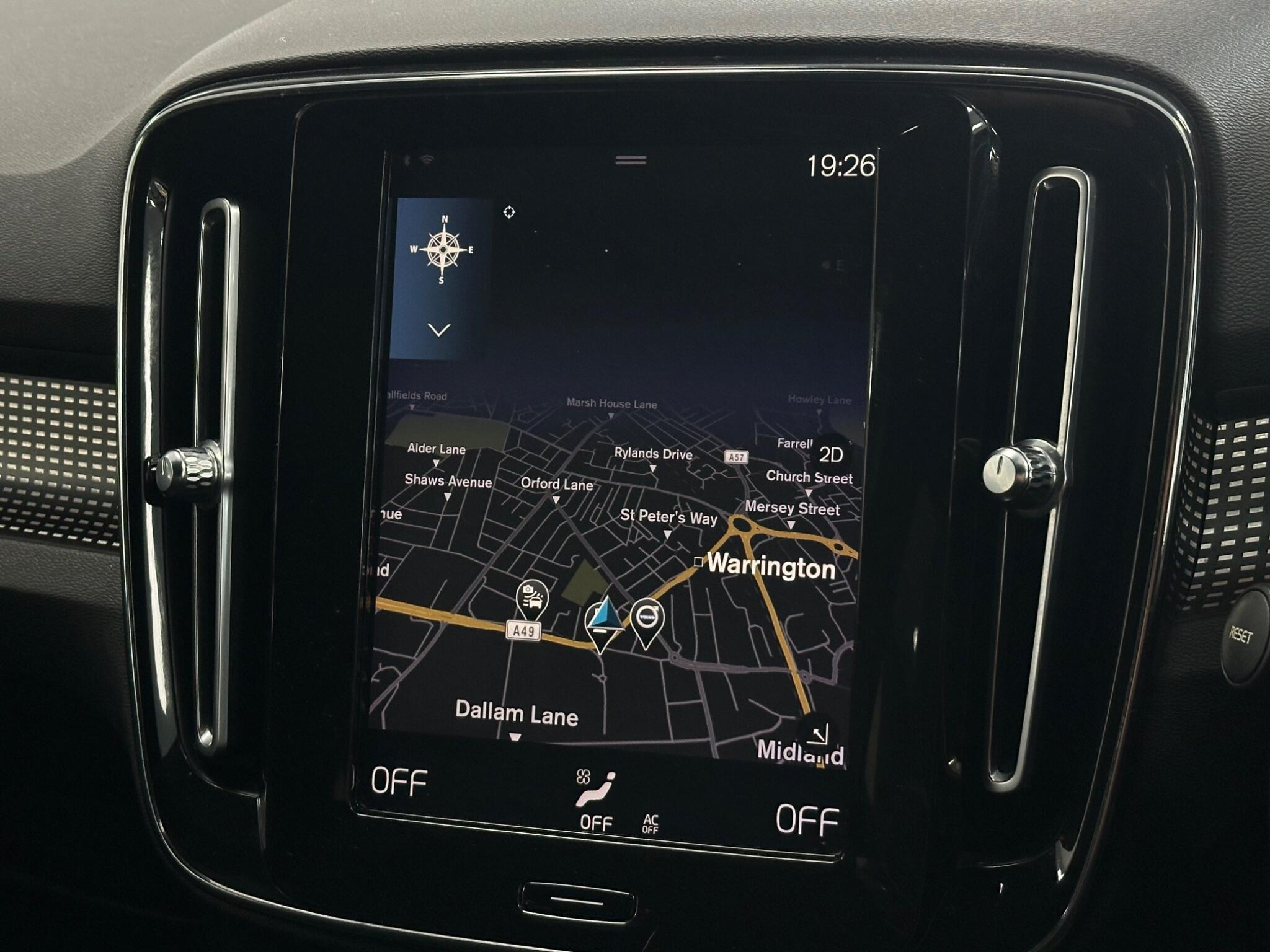 Volvo XC40 view 28