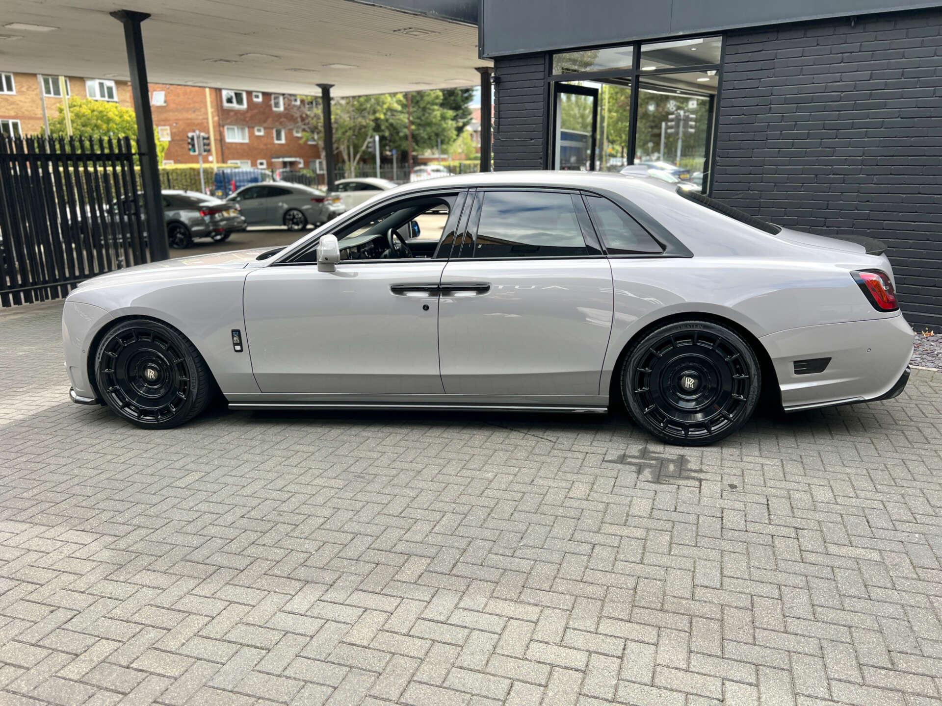 Rolls-Royce Ghost view 31