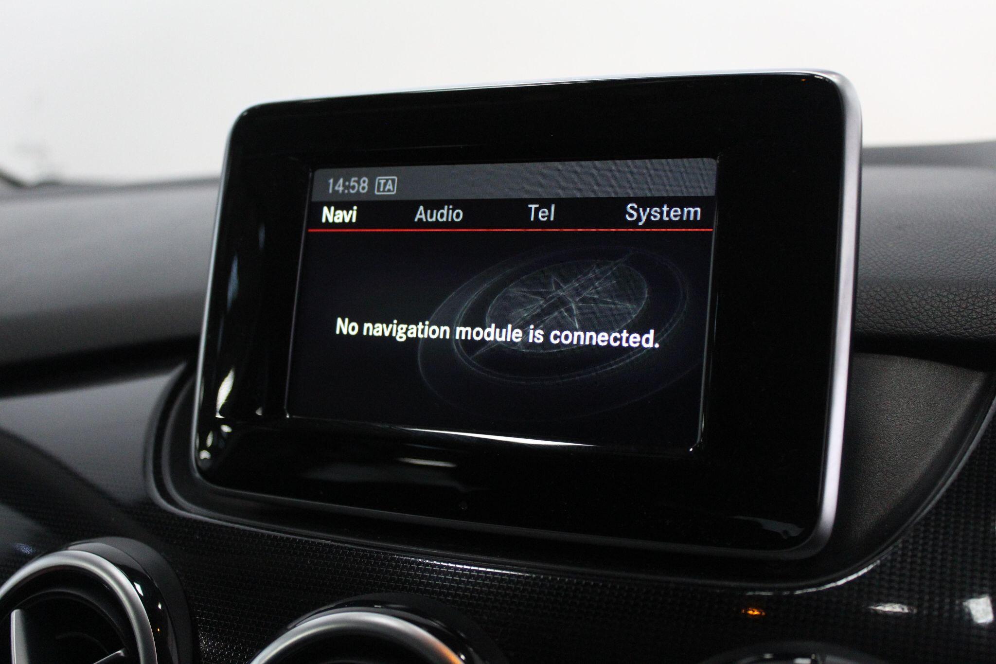 Mercedes-Benz B-Class view 35