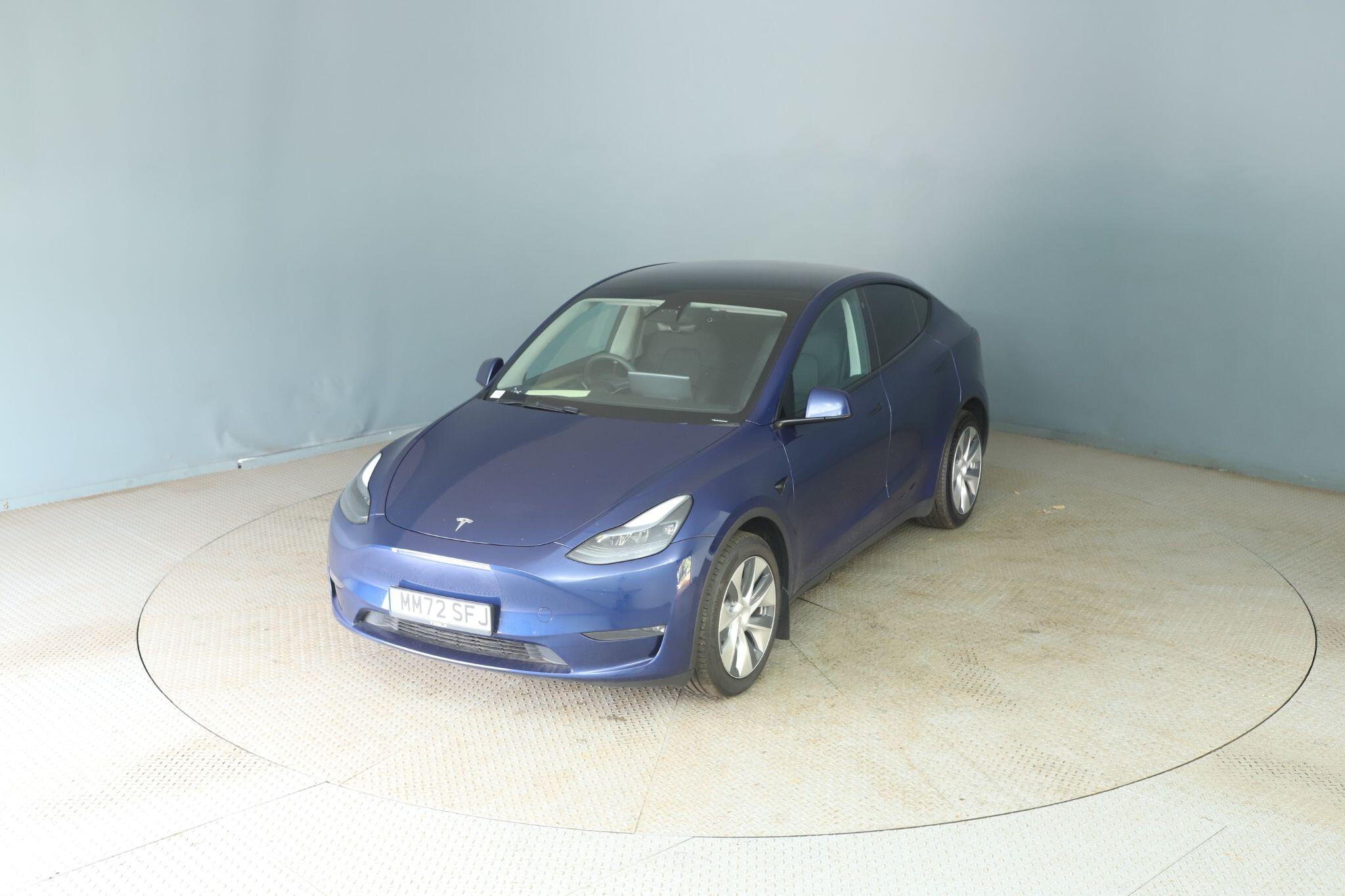 Tesla Model Y view 3