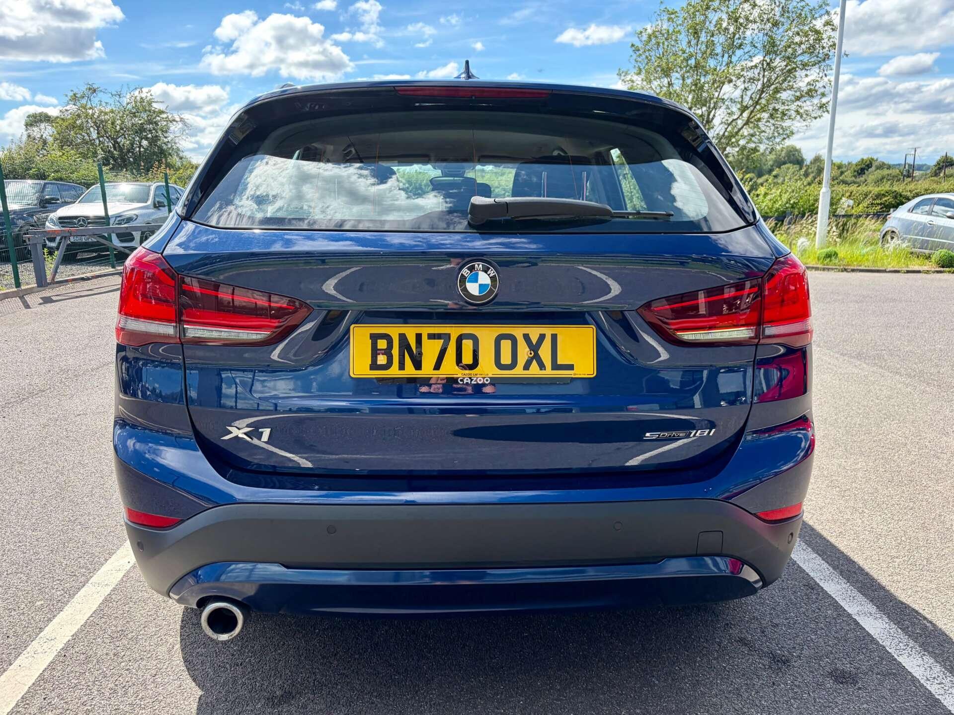 BMW X1 view 7