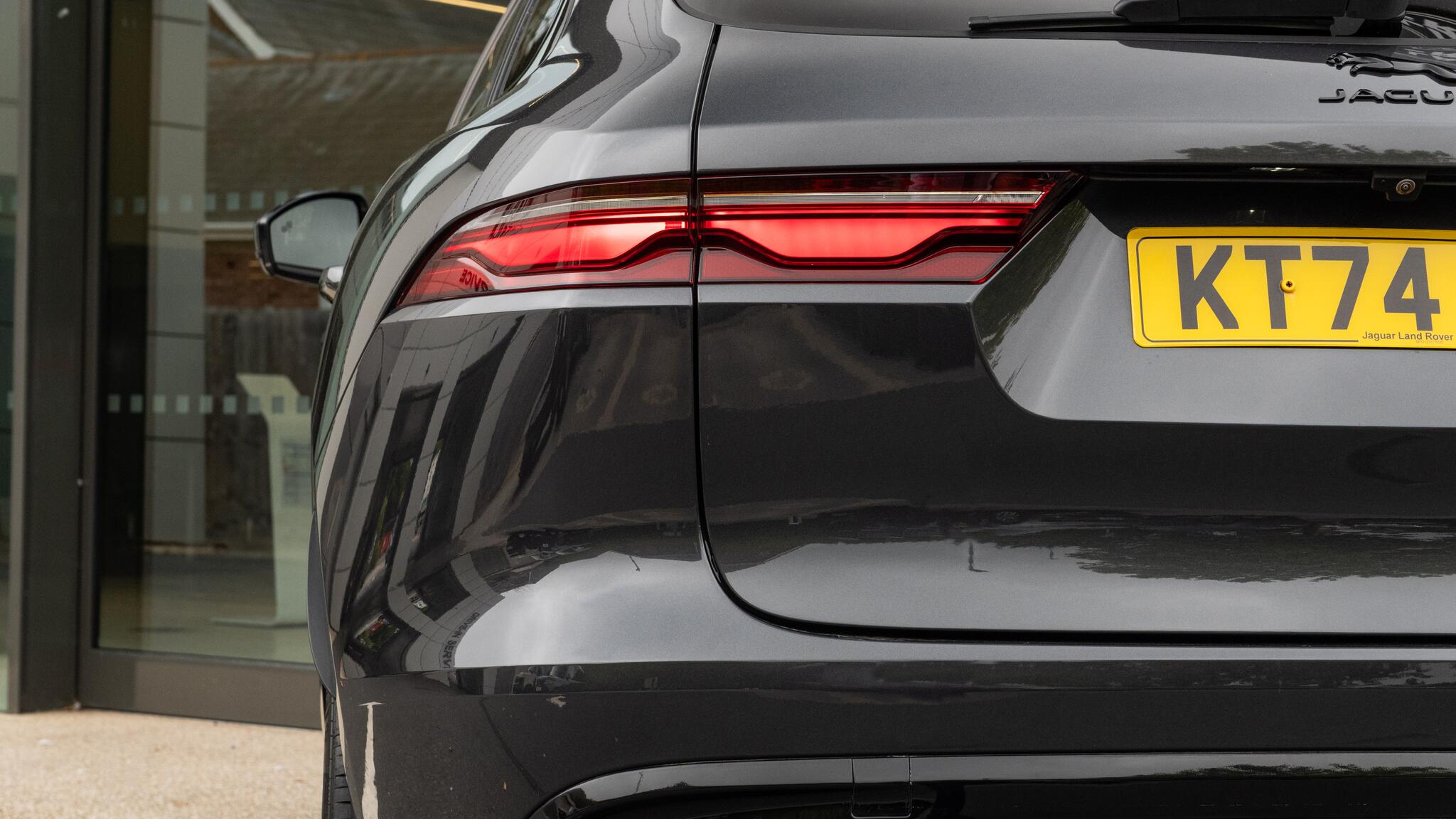 Jaguar F-Pace view 44